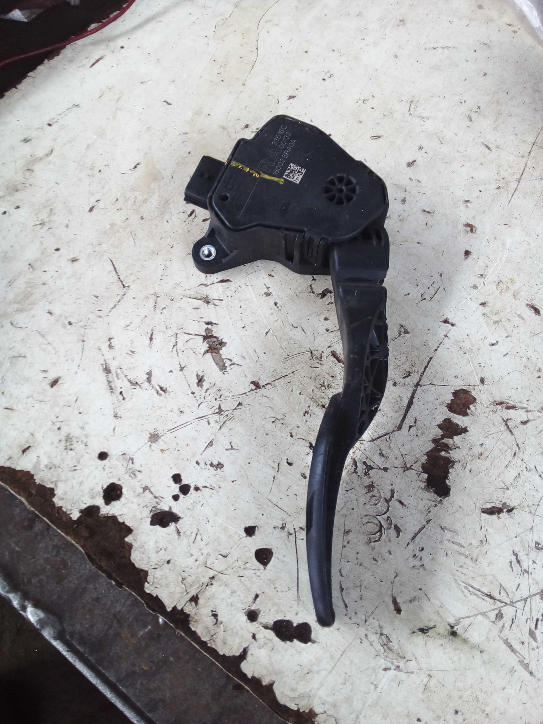 PEDAL ACELERADOR KICKS 2018 CAMBIO CVT 1
