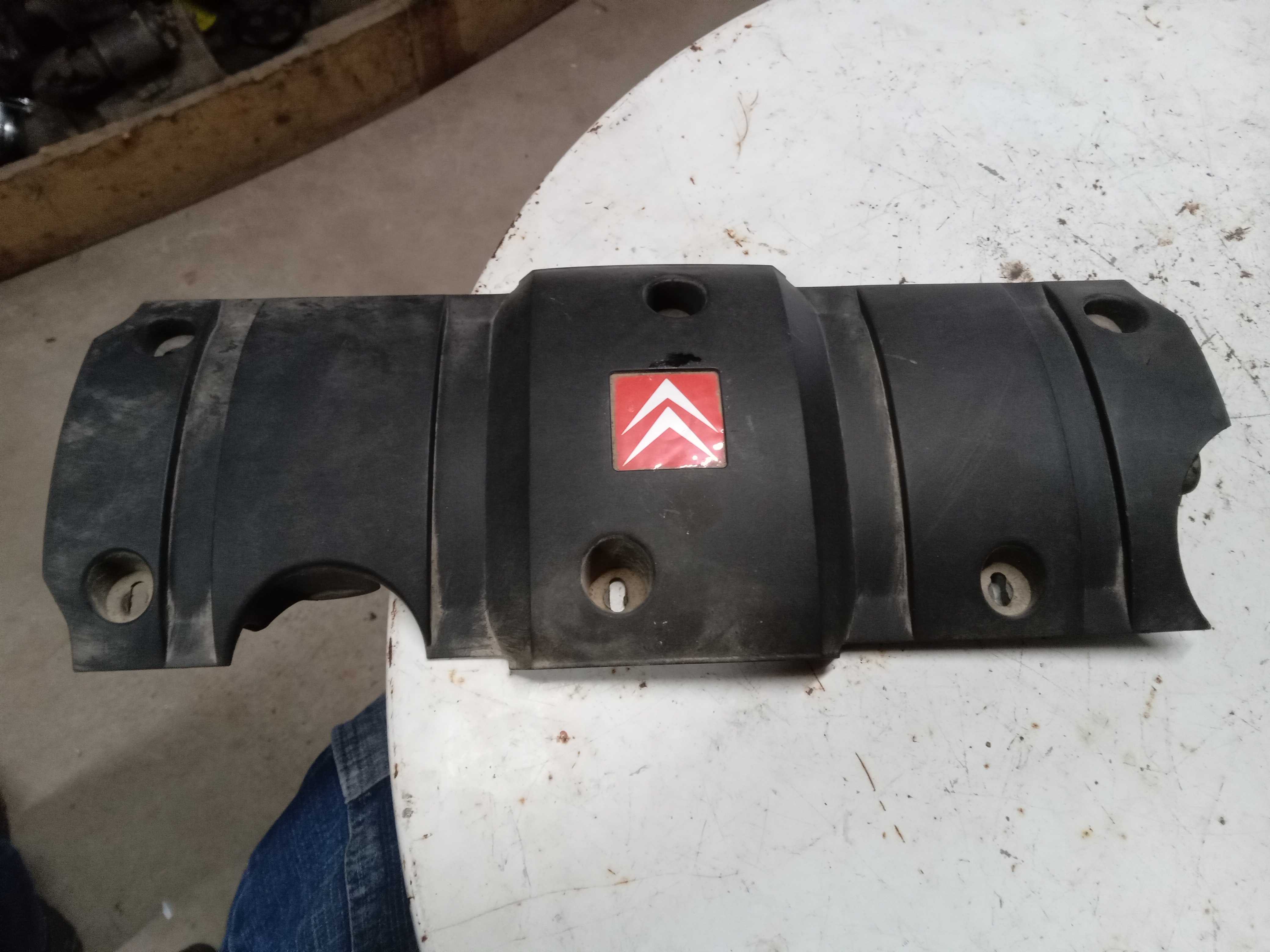 TAMPA MOTOR PEUGEOT 307 OU CITROEN 2007 A 2011 2