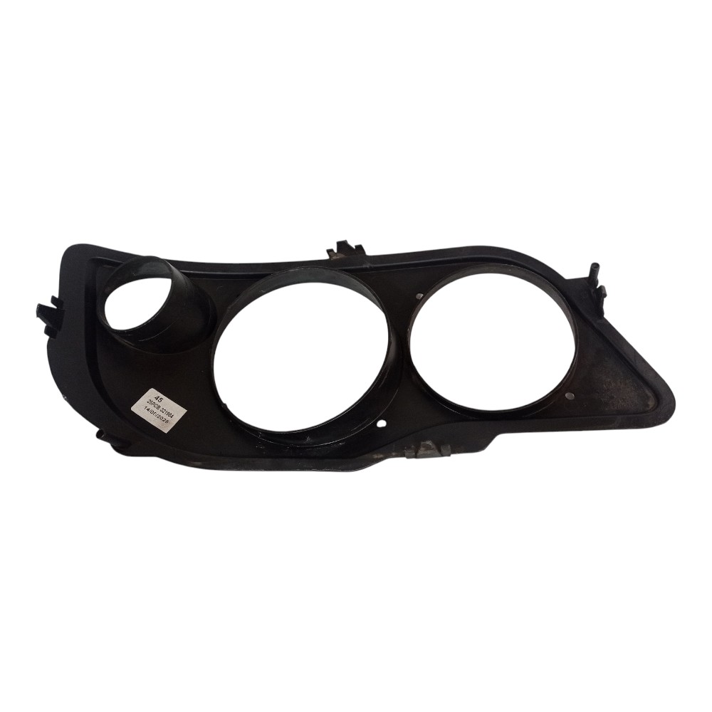 Moldura Aro Farol Lado Esquerdo Mercedes Benz Atego 6