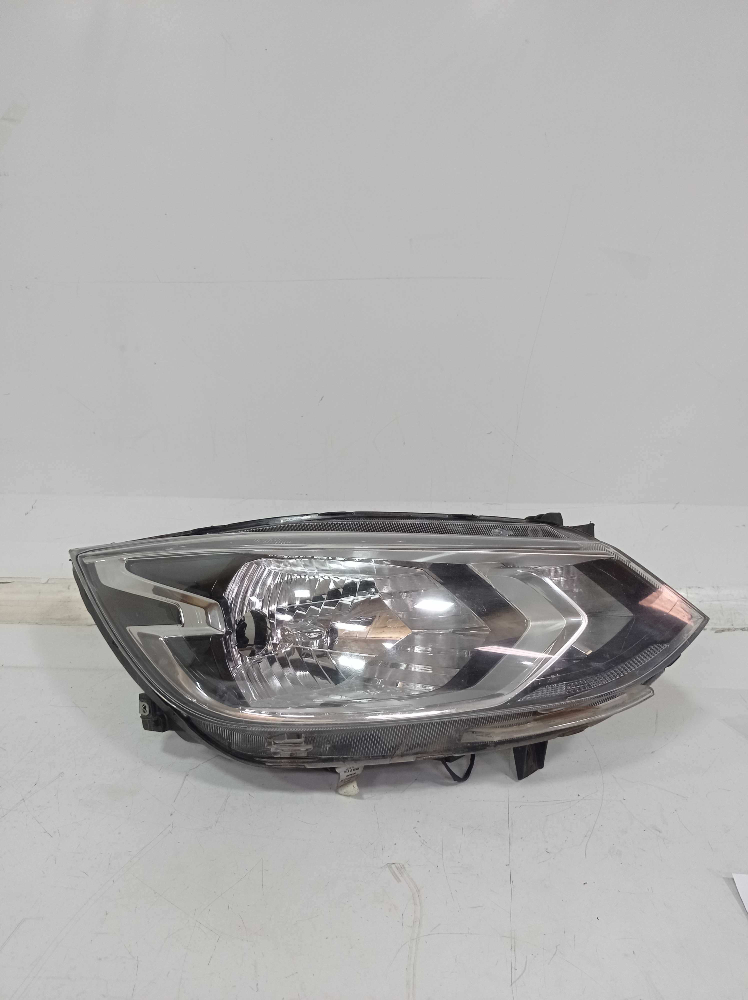 26309589 Farol dianteiro direito gm onix 2020 a 2022 P RECU