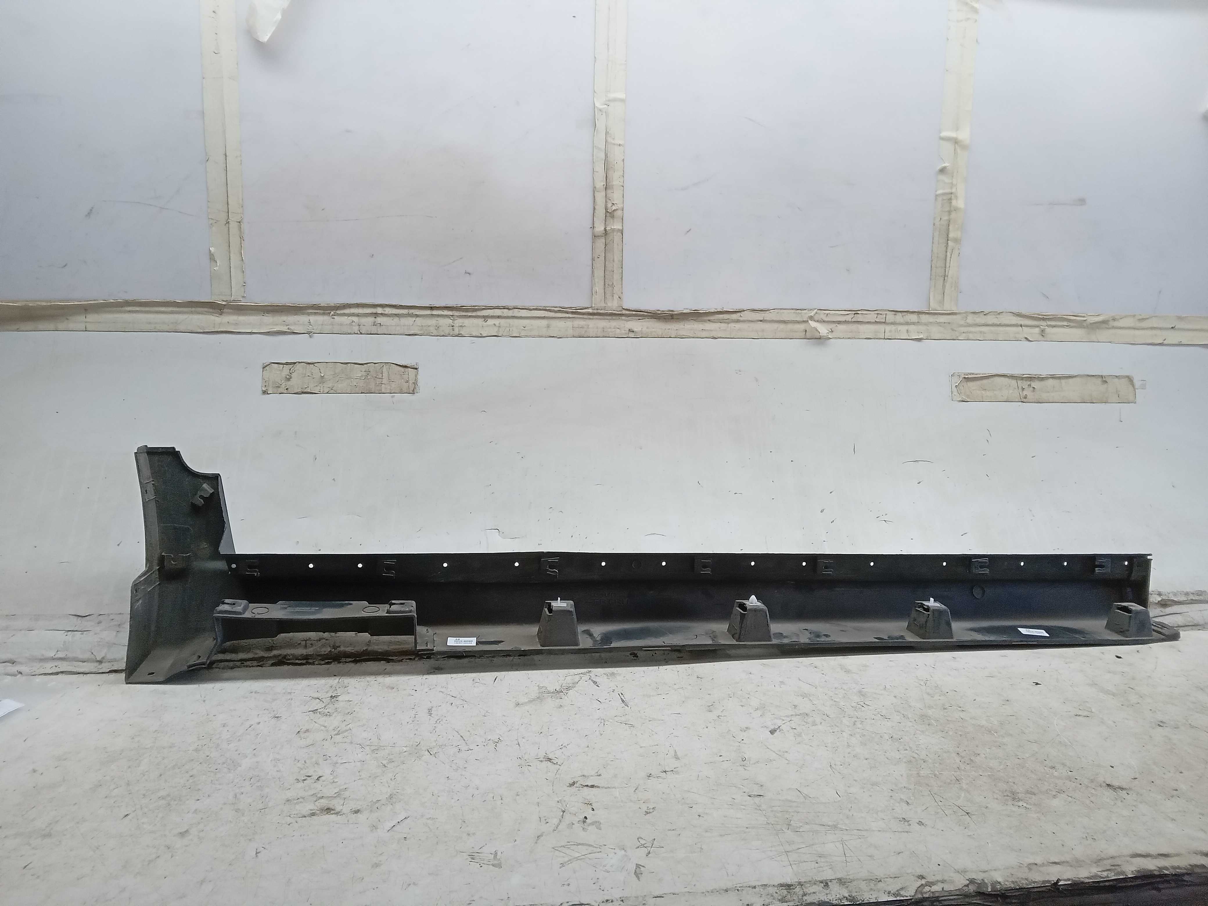 MOLDURA ACABAMENTO SPOILER LATERAL CAIXA AR GM TRACKER 2018 2
