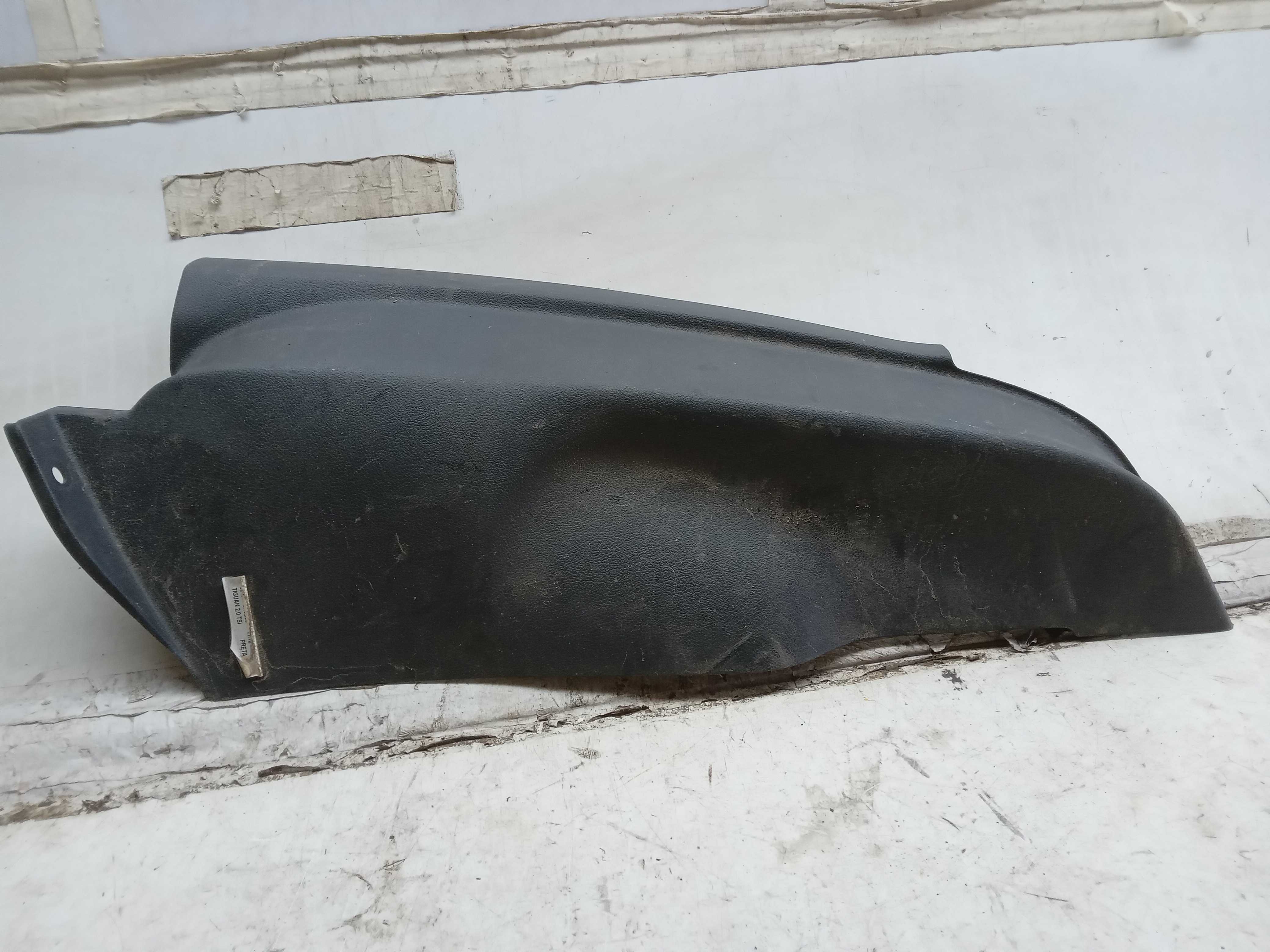 ACABAMENTO MOLDURA PORTA MALAS LD VW TIGUAN 2010