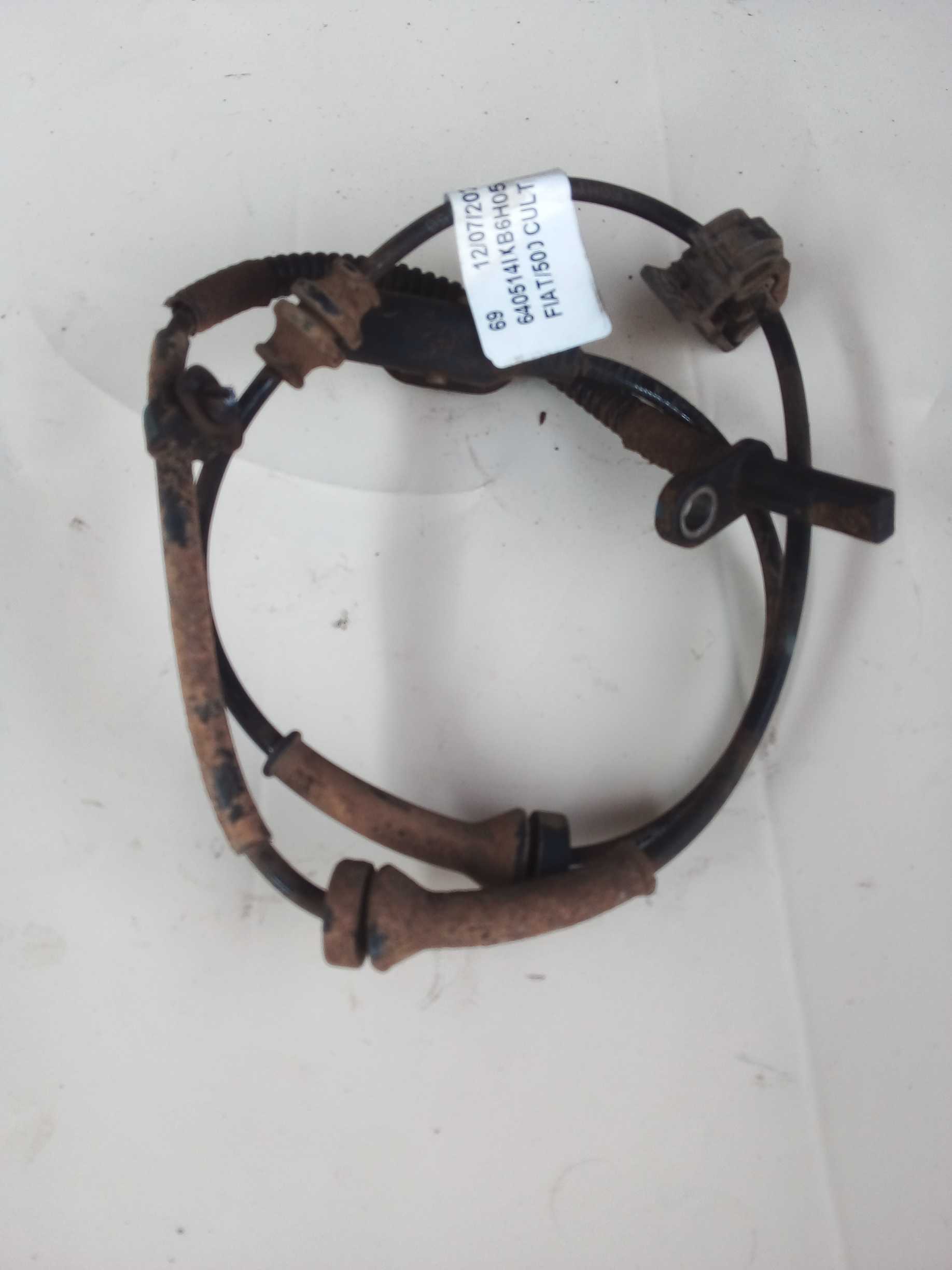 SENSOR ABS RODA TRASEIRA FIAT 500   2015