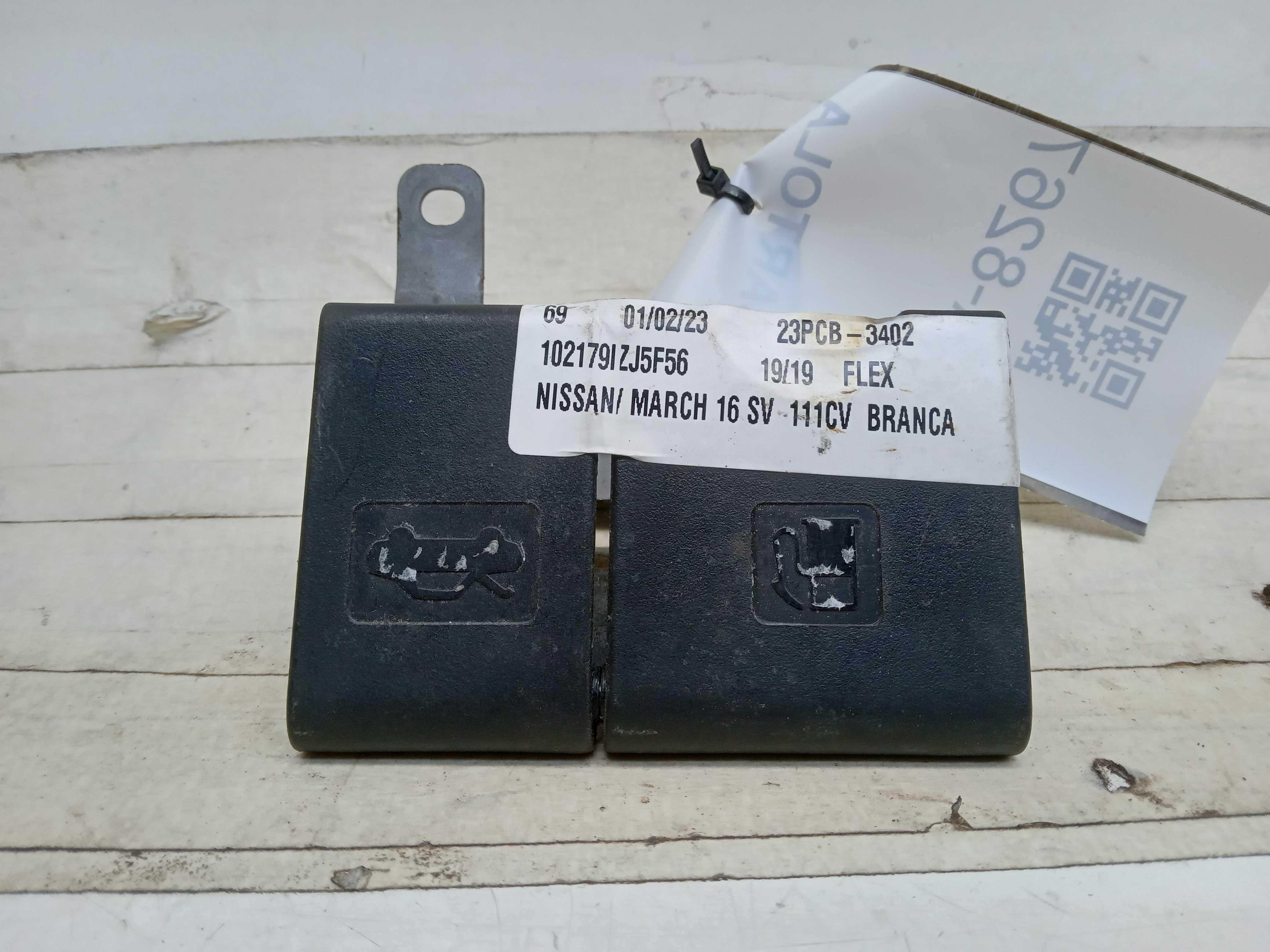 ALAVANCA PUXADOR CAPO E PORTINHOLA TANQUE NISSAN MARCH 2019 1