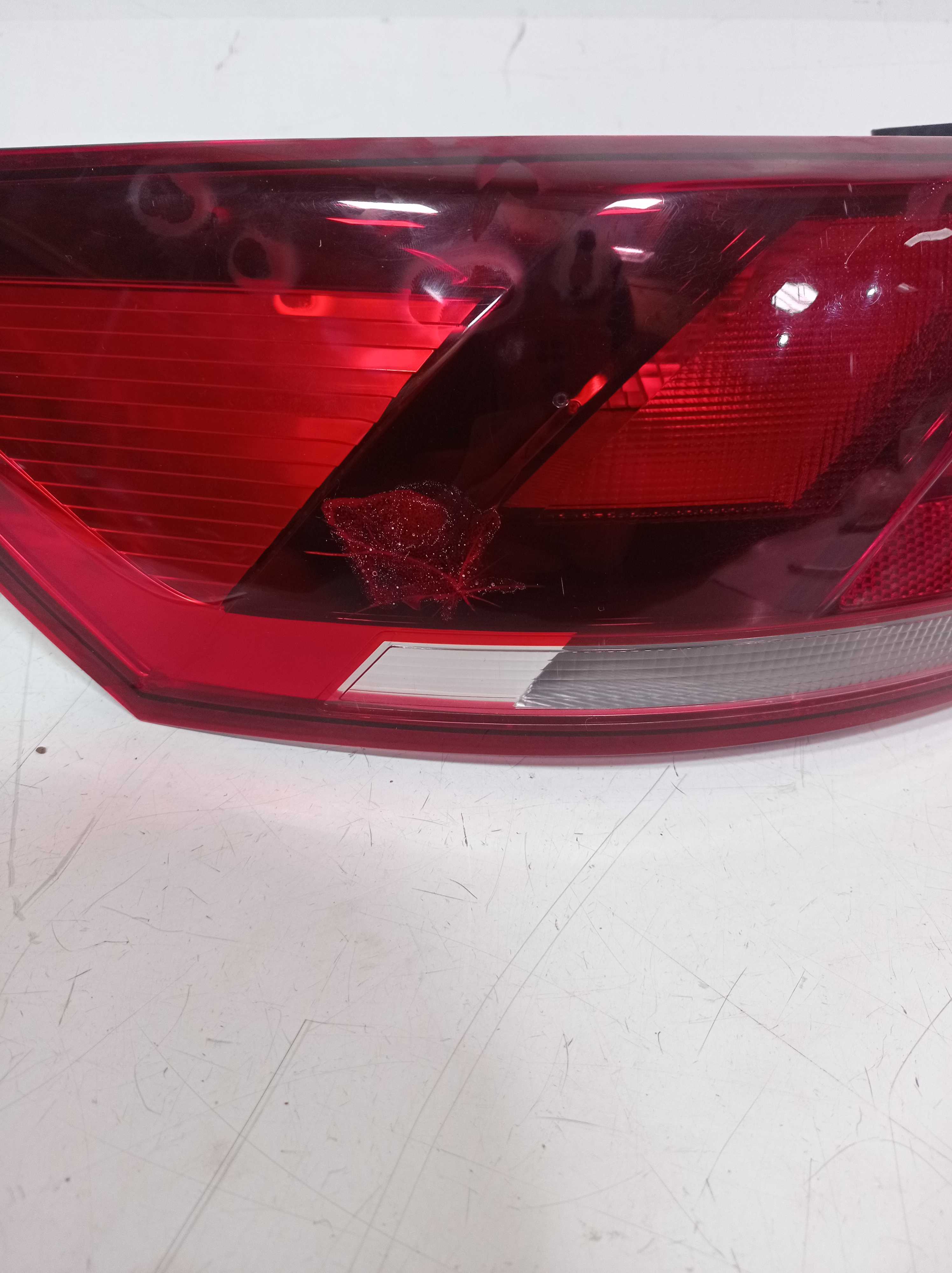 6EC945095 LANTERNA TRAS ESQUERDA VW POLO VIRTUS 2018 RECU 3