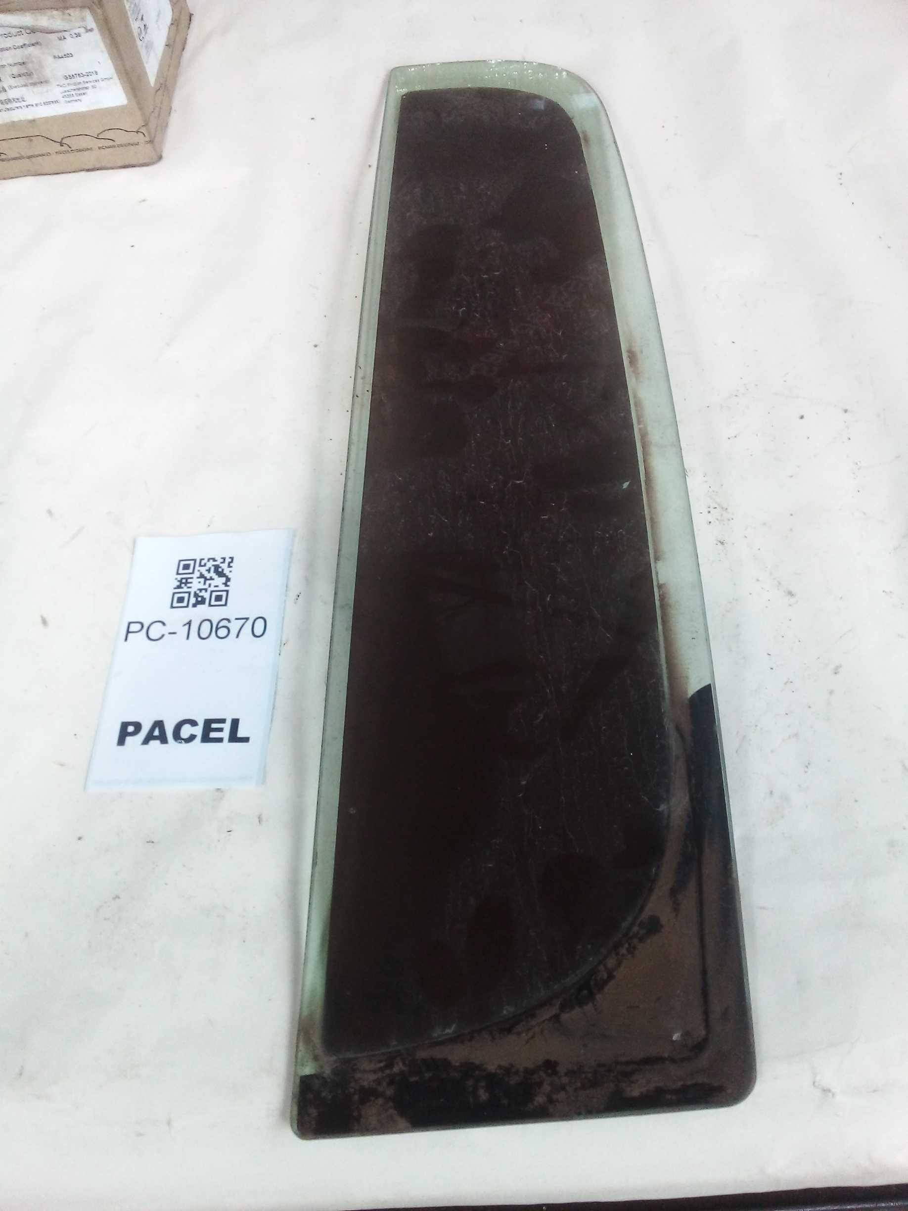 VIDRO FIXO PORTA TRASEIRA ESQ AMAROK 2016