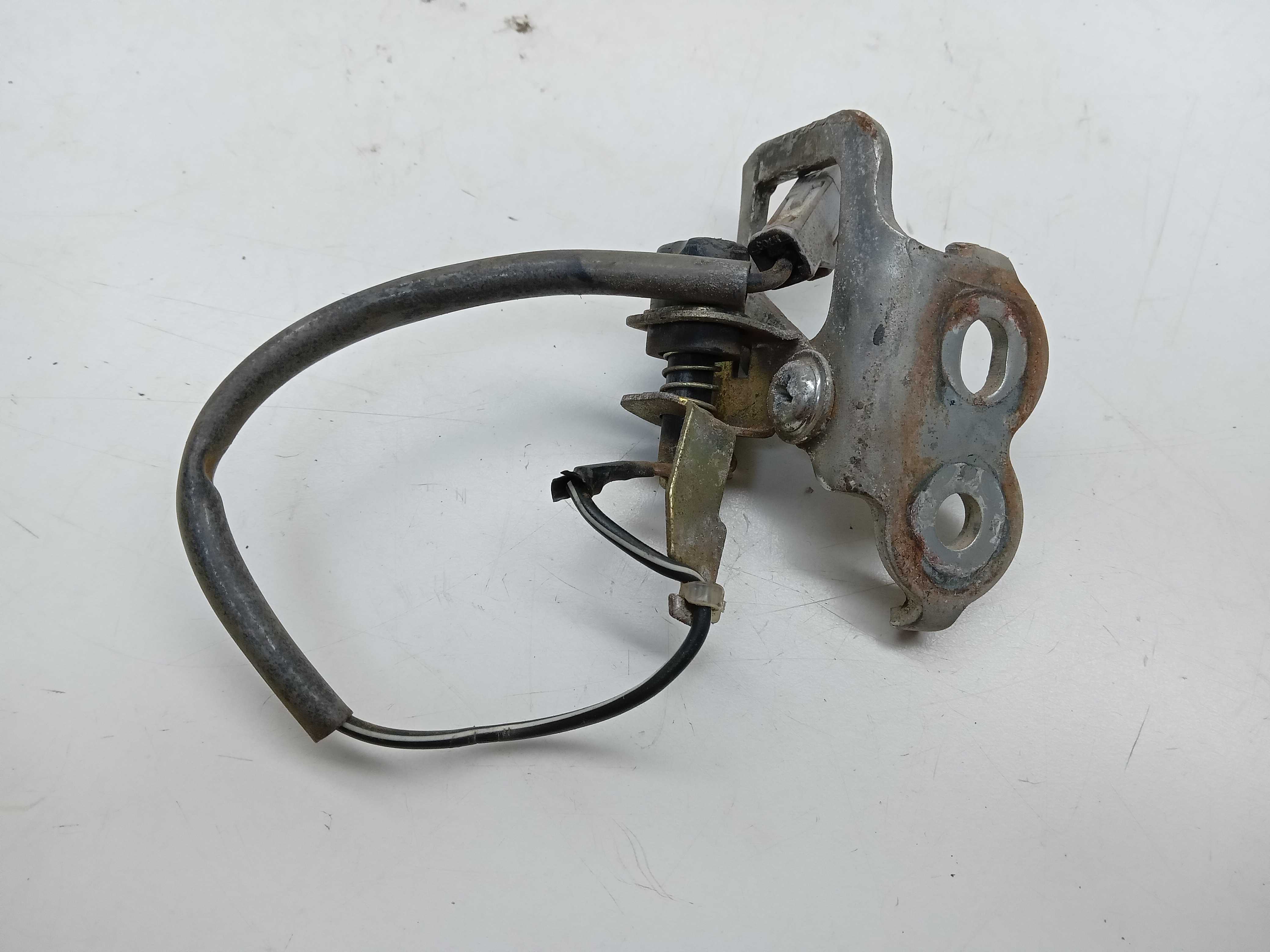 BATENTE TRAVA FECHADURA PORTA MALAS TOYOTA COROLLA 2005 2