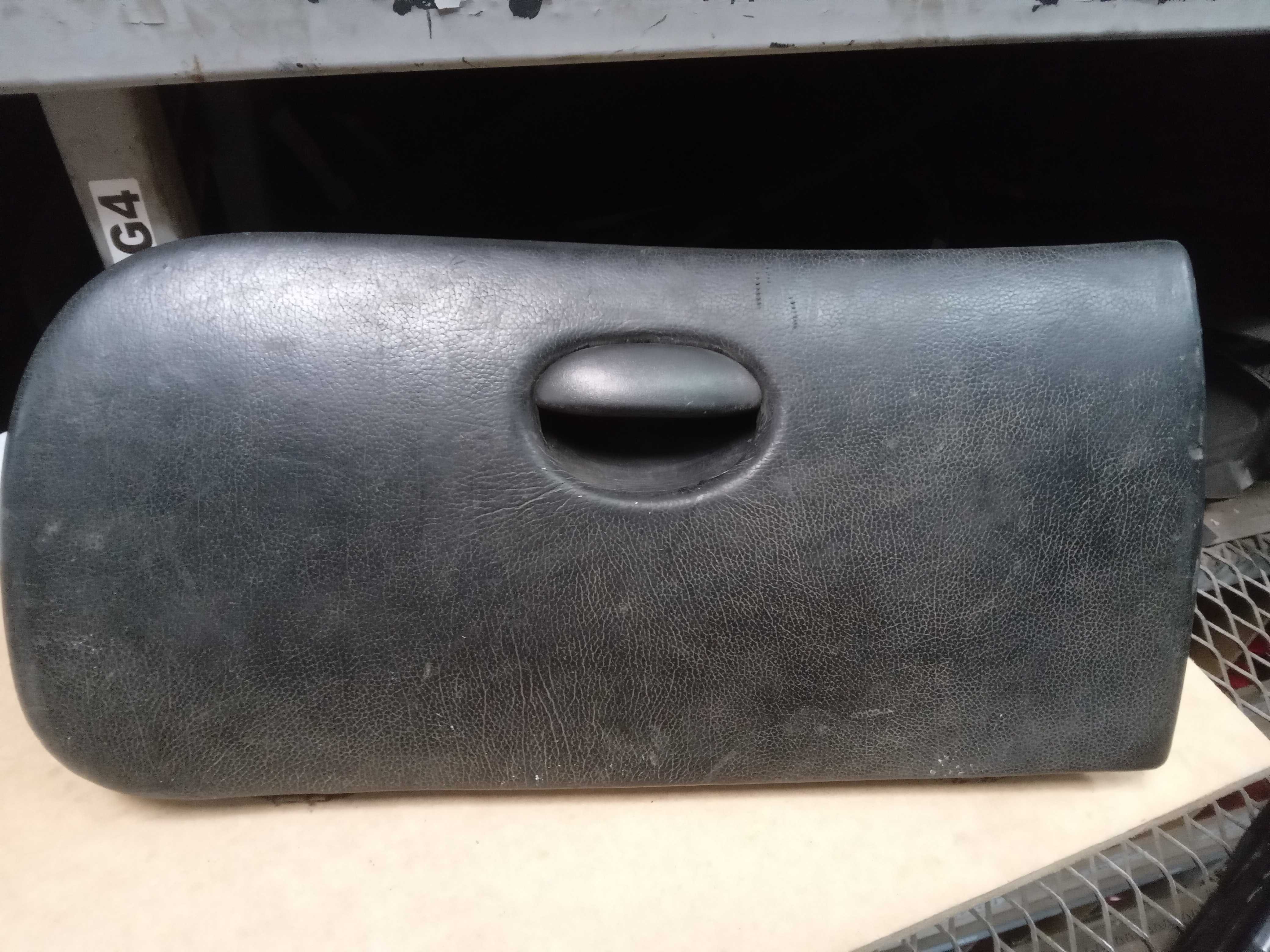 TAMPA PORTA LUVAS PEUGEOT 206 2000 2