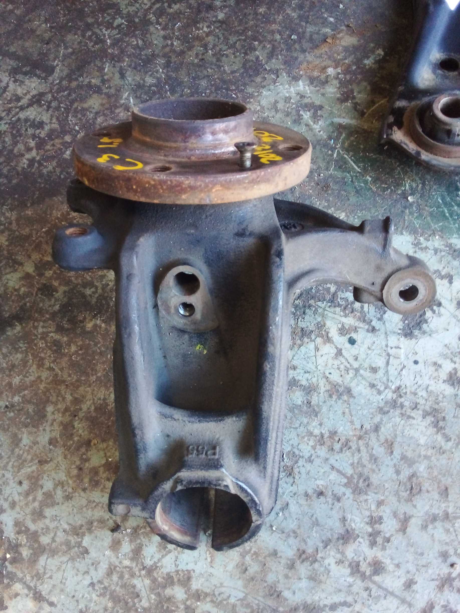CUBO MONTANTE DIANTEIRO DIREITO CITROEN C3 2015 1.5 3