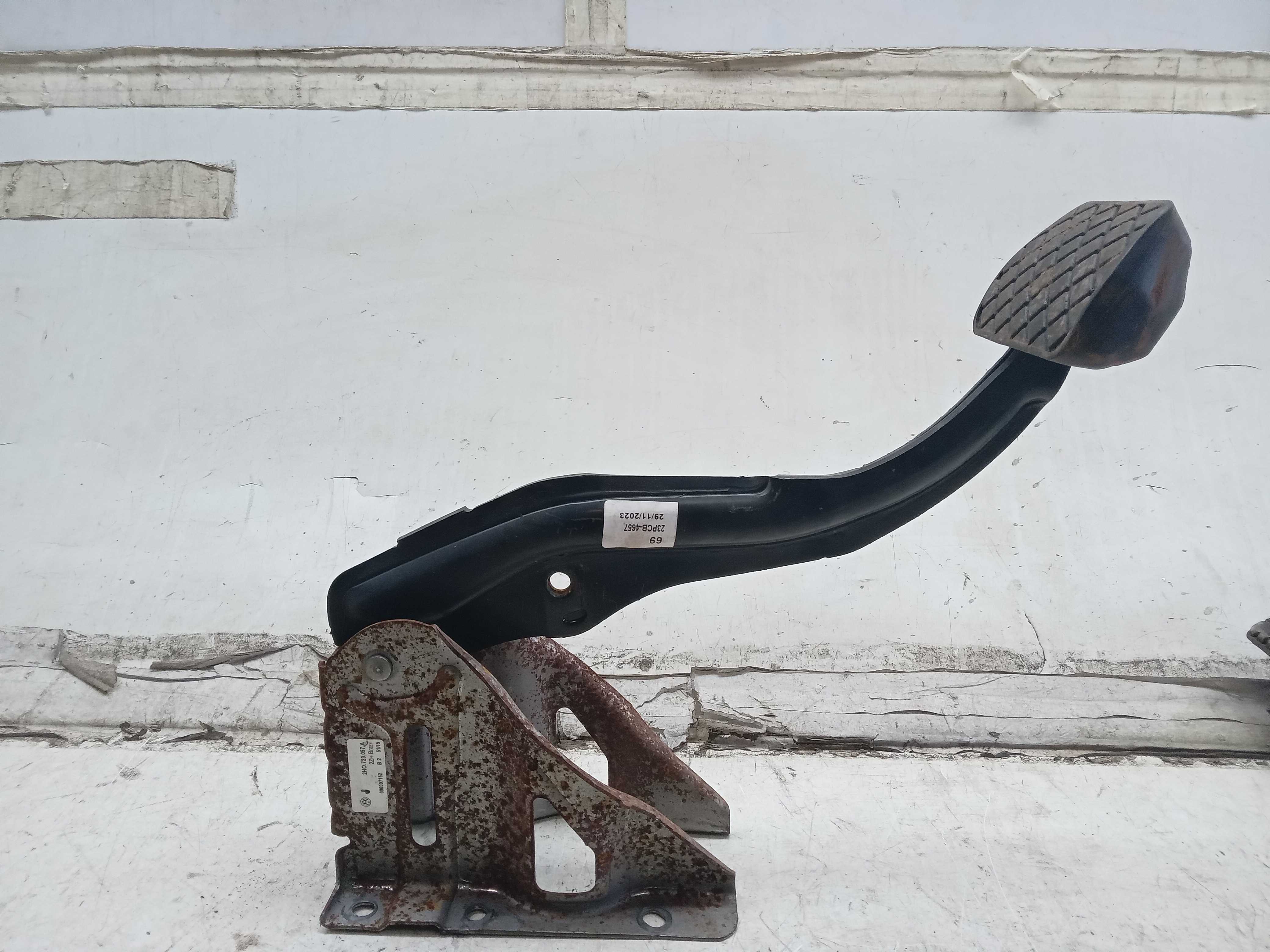PEDALEIRA PEDAL FREIO VW AMAROK 2020