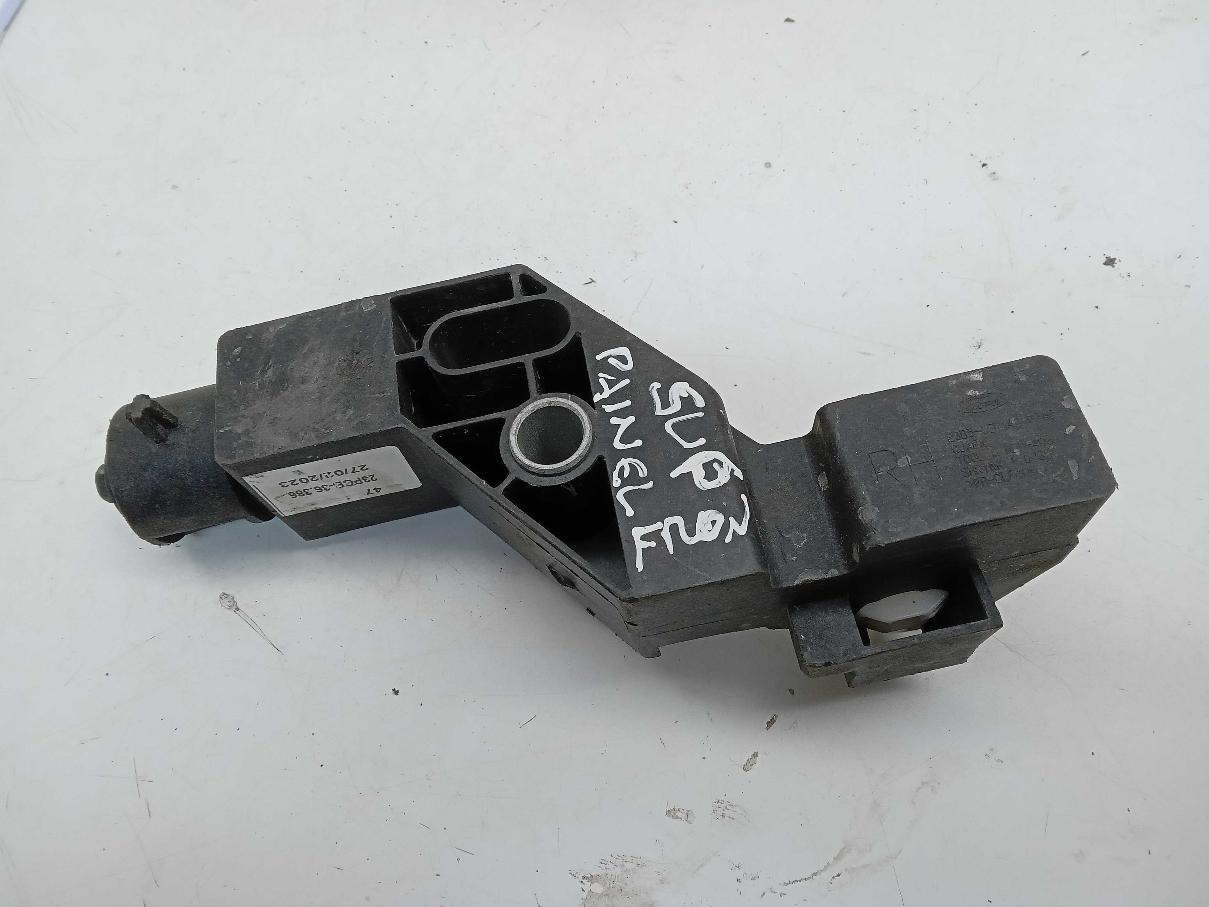 SUPORTE PAINEL FRONTRAL SUPERIOR FORD KA