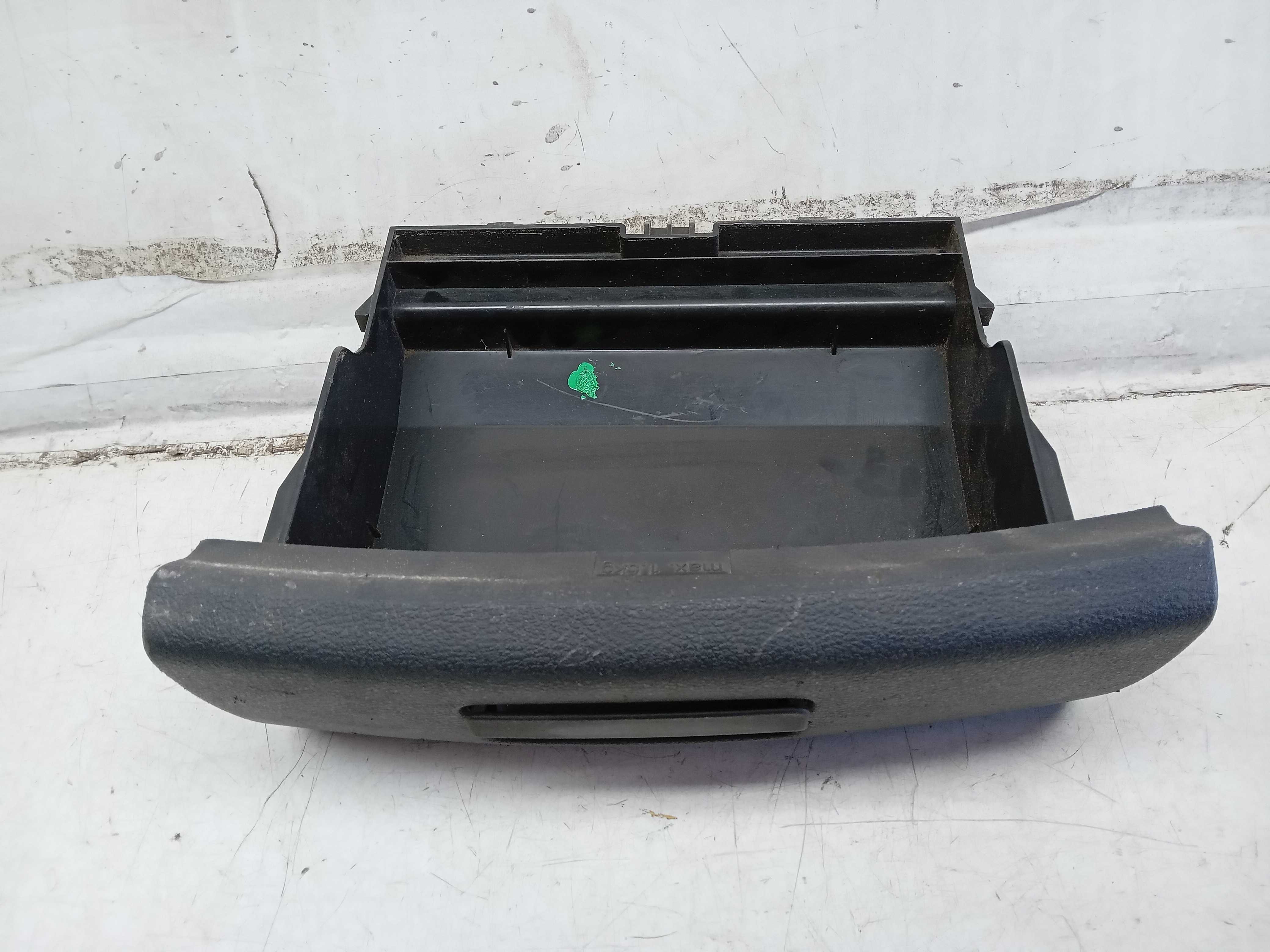 GAVETA PORTA OBJETOS VW JETTA 2012