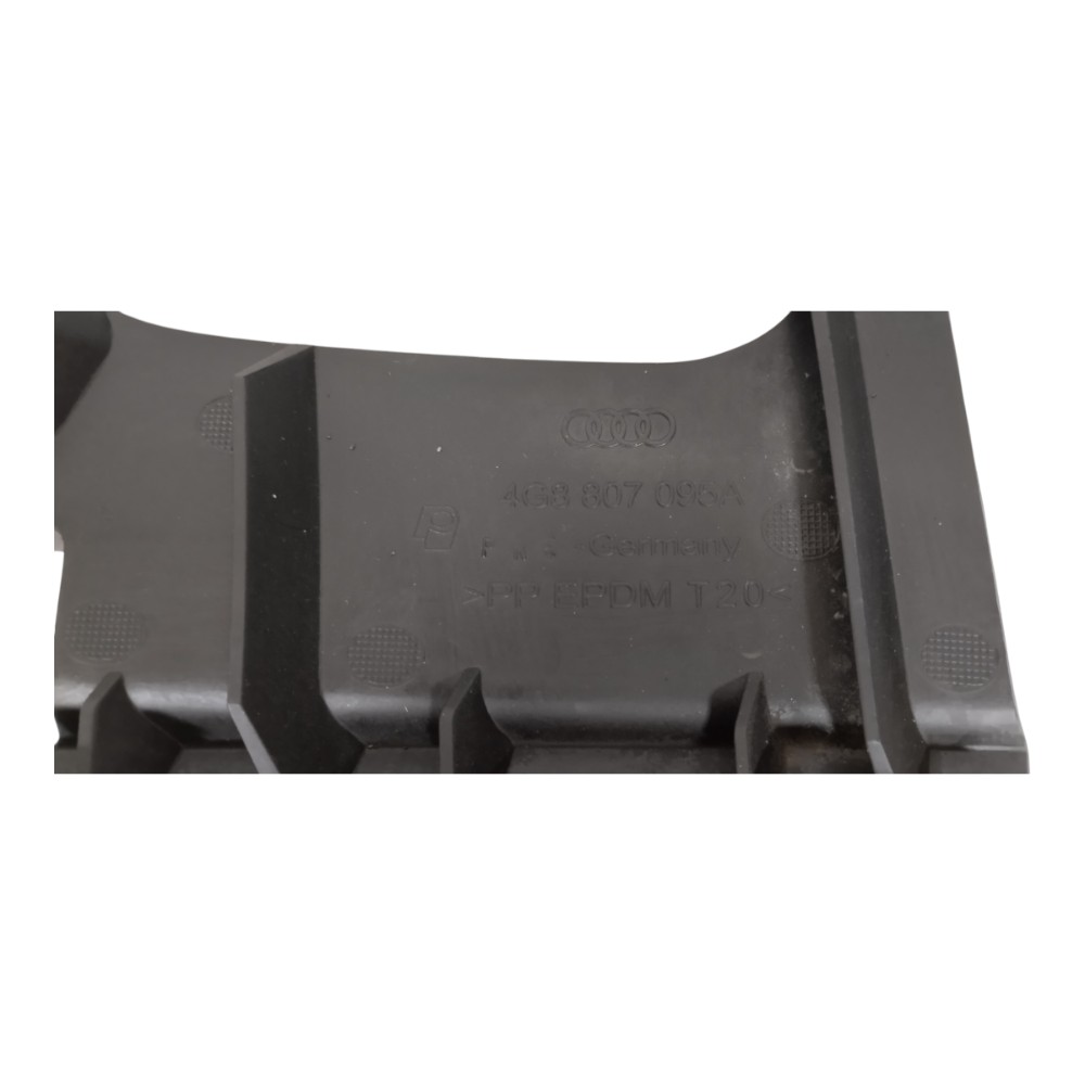 Suporte Parachoque Dianteiro Esquerdo Audi A7 2012 4g8807095 3