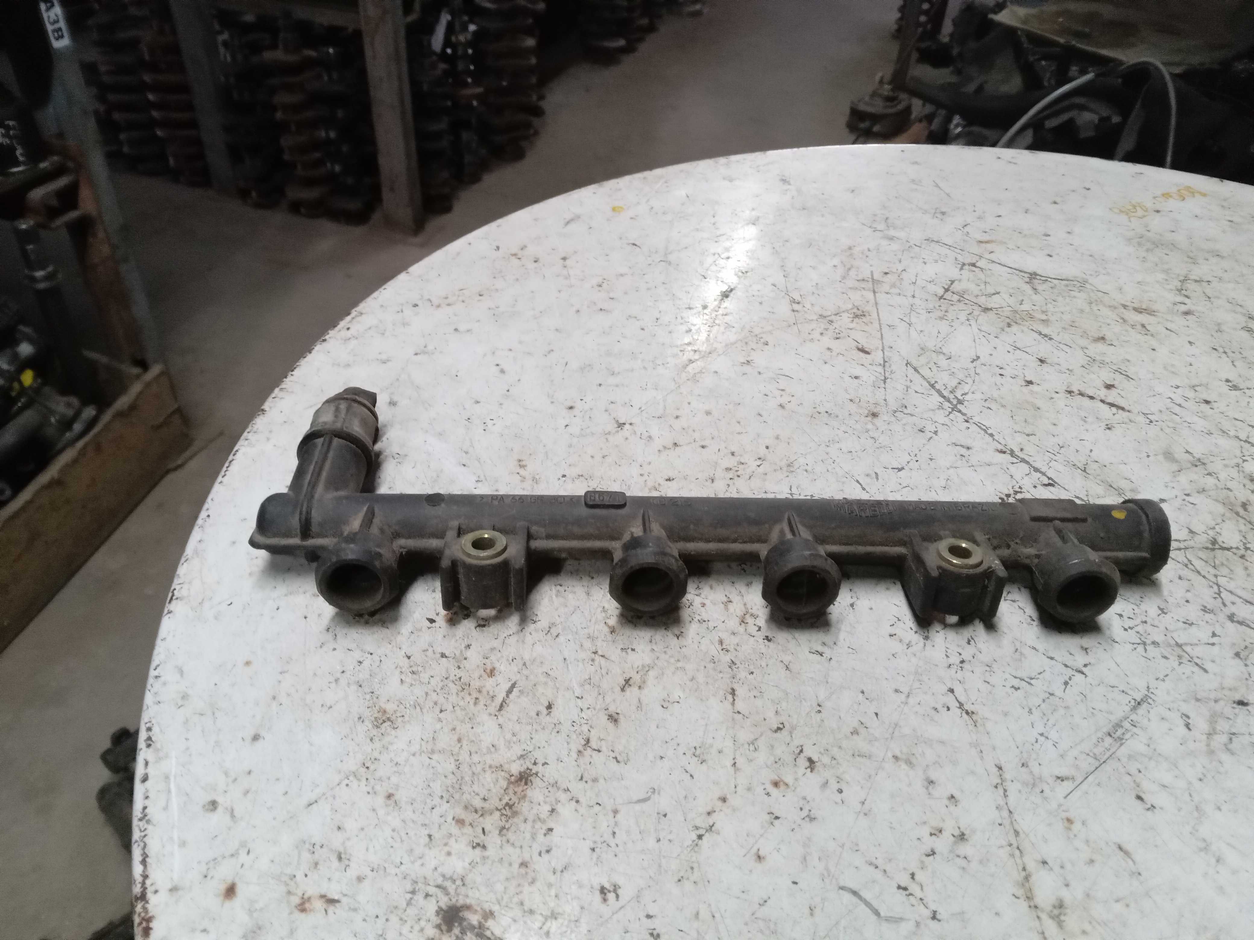 FLAUTA BICO INJEÇÃO FIAT PALIO OU FIAT UNO 14 2010 2