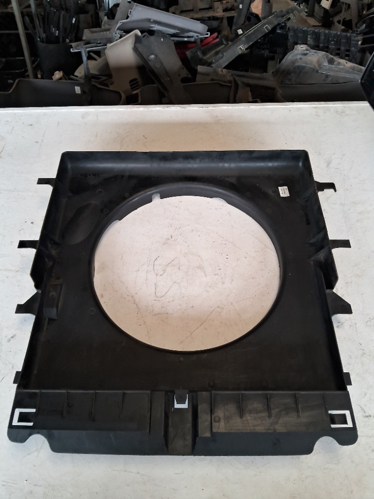 Defletor Radiador Mercedes Benz Sprinter 311/313 9065050855 3