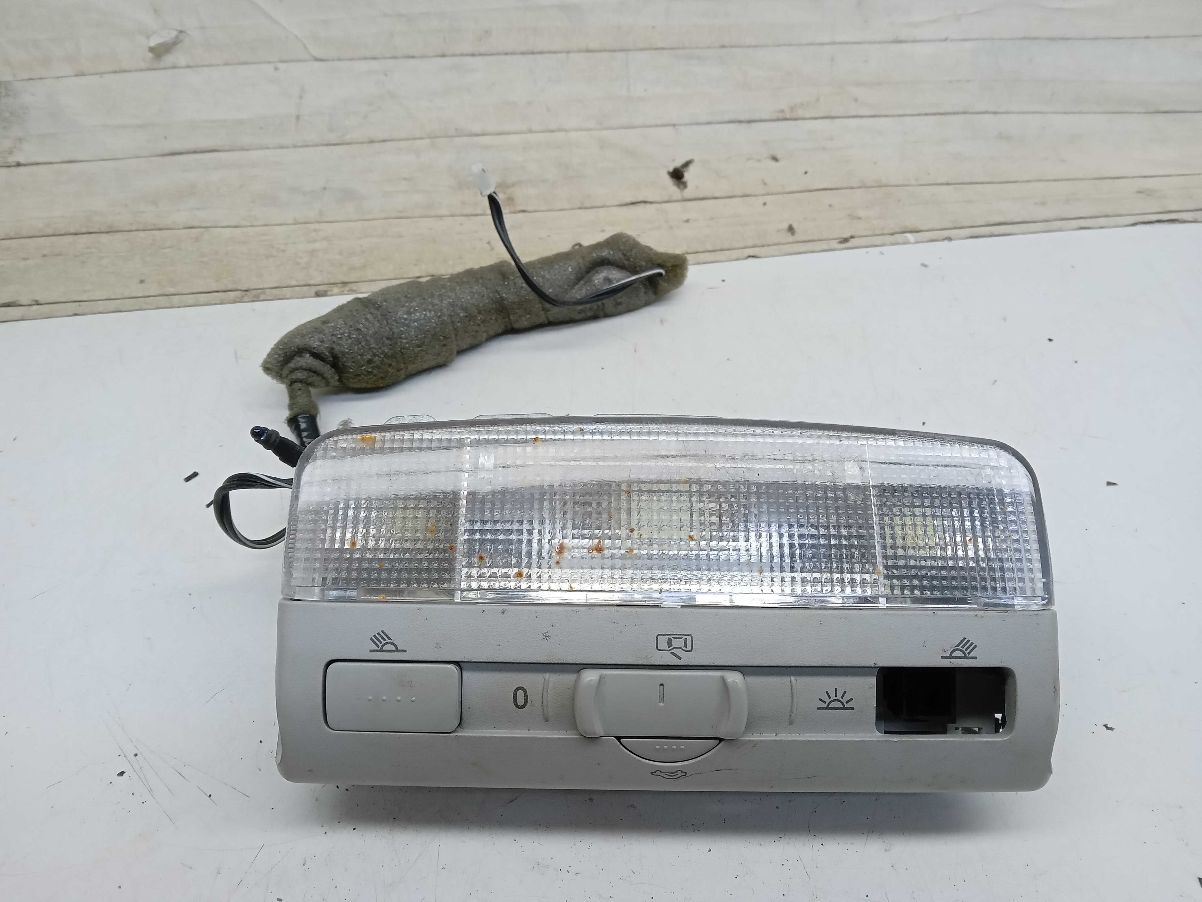 LUZ TETO FRONTAL VW GOL 2012 1