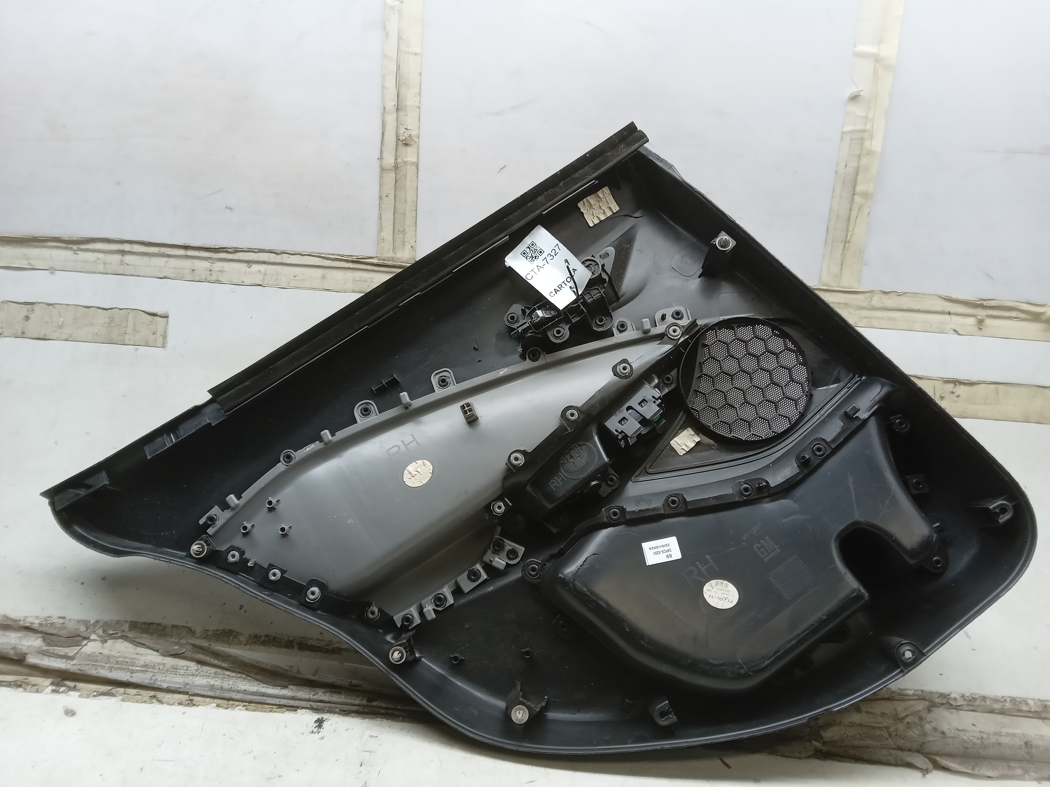 FORRO PORTA TRASEIRO LD GM ONIX 2019 2020 2