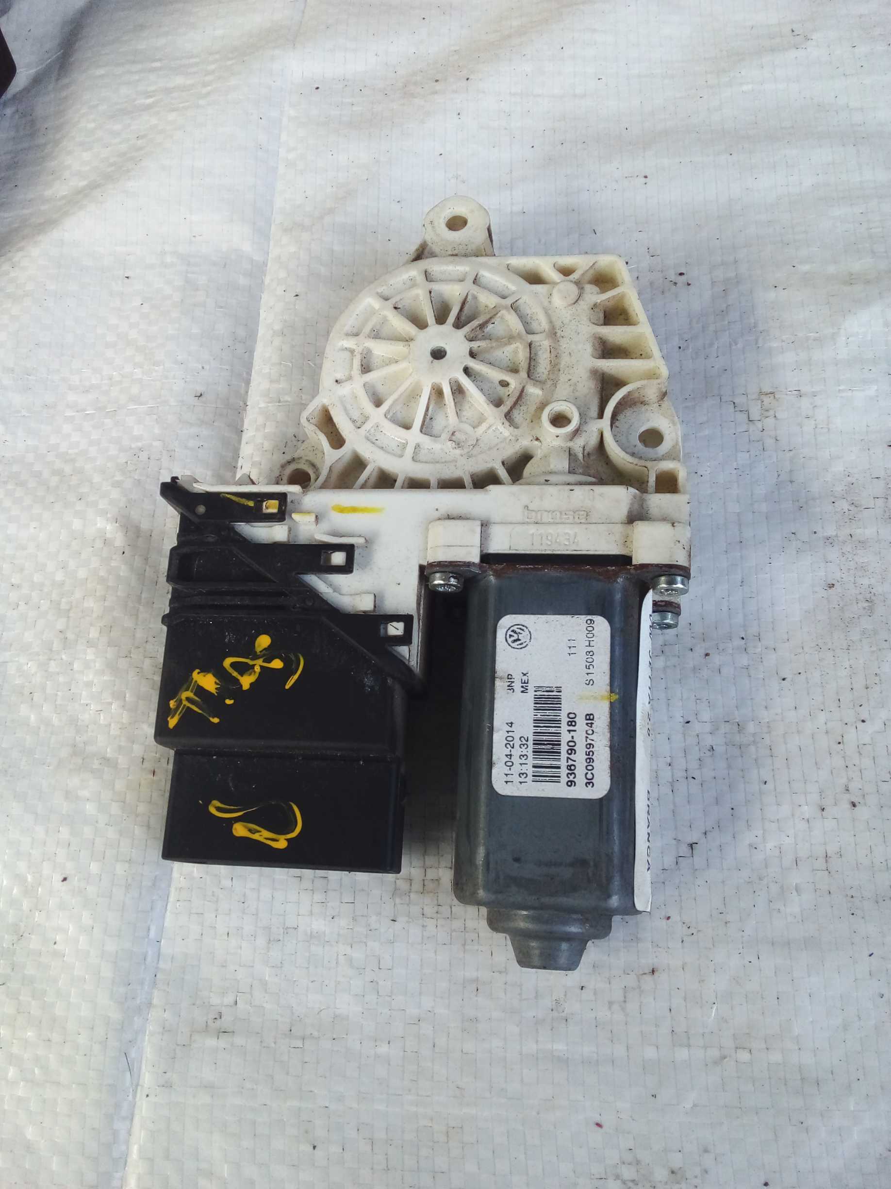 Motor vidro maquina traseiro direito ts vw jetta 2012 a 2020