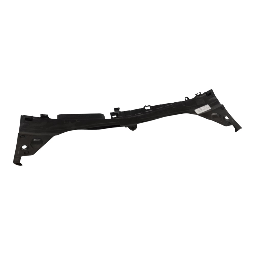 Acabamento frontal radiador MERCEDES BENZ C180 C200 C250 16 3