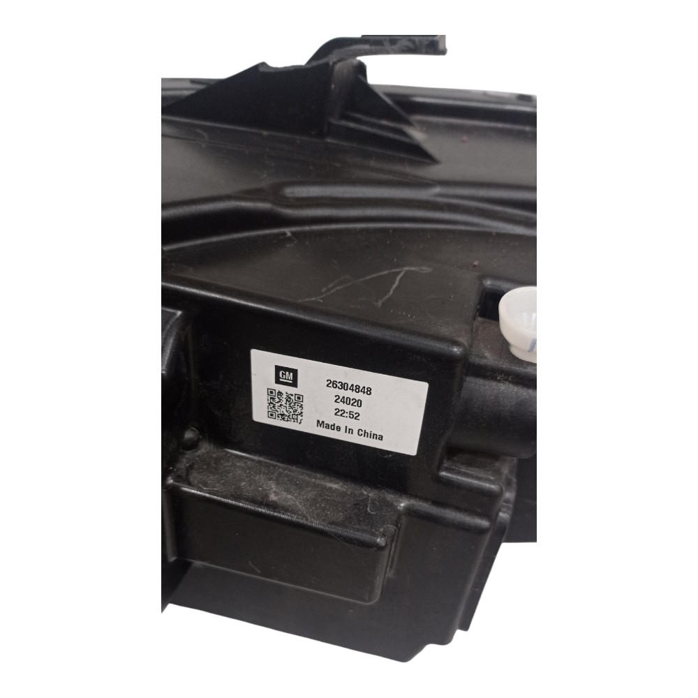 Farol Direito Gm Tracker 2021 A 2024 Com Led P Recuperar 9