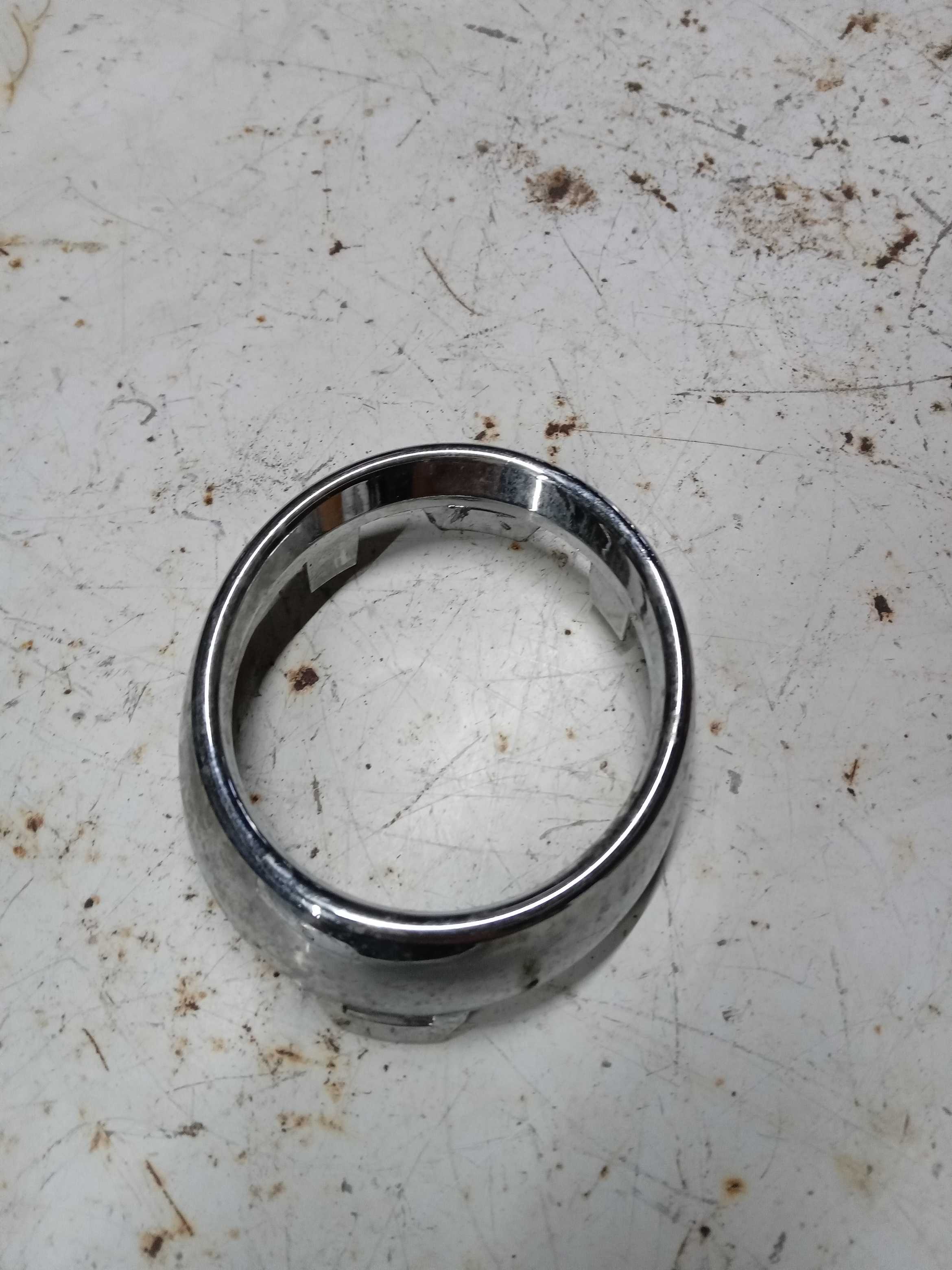 MOLDURA FAROL DE MILHA HYUNDAI HB20 2015 1