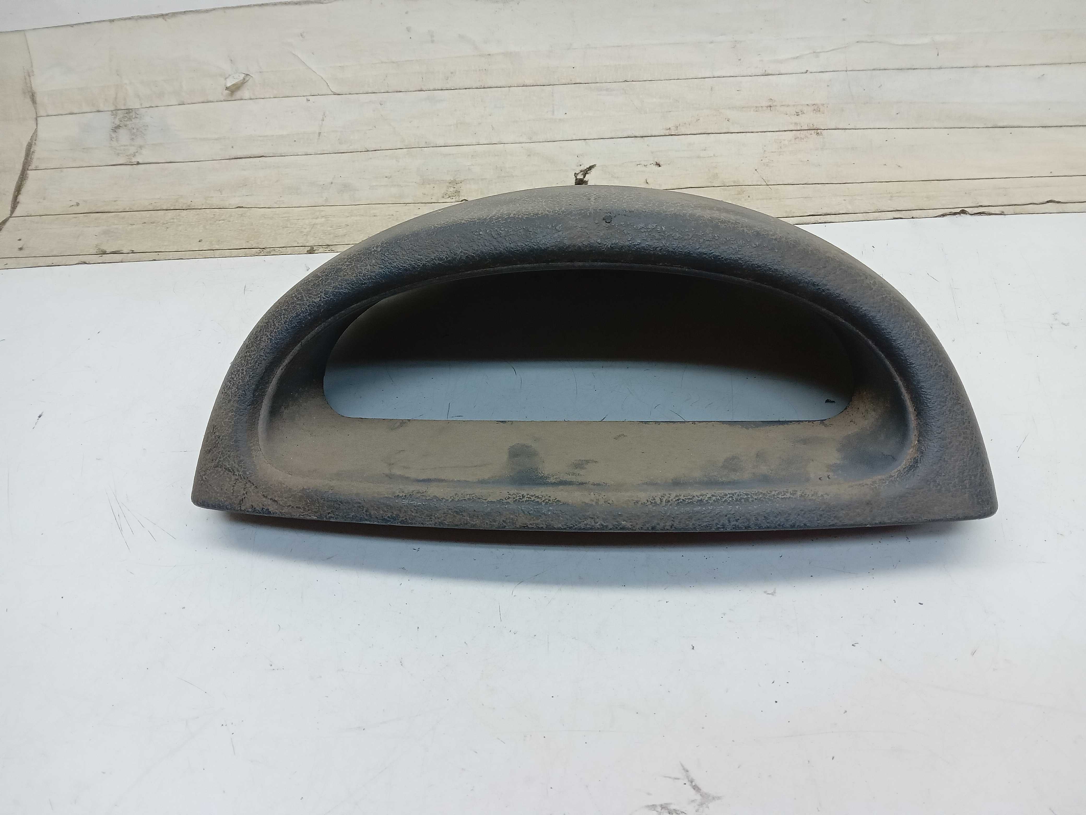 ACABAMENTO MOLDURA COMUTADOR BORDO RENAULT CLIO 2004