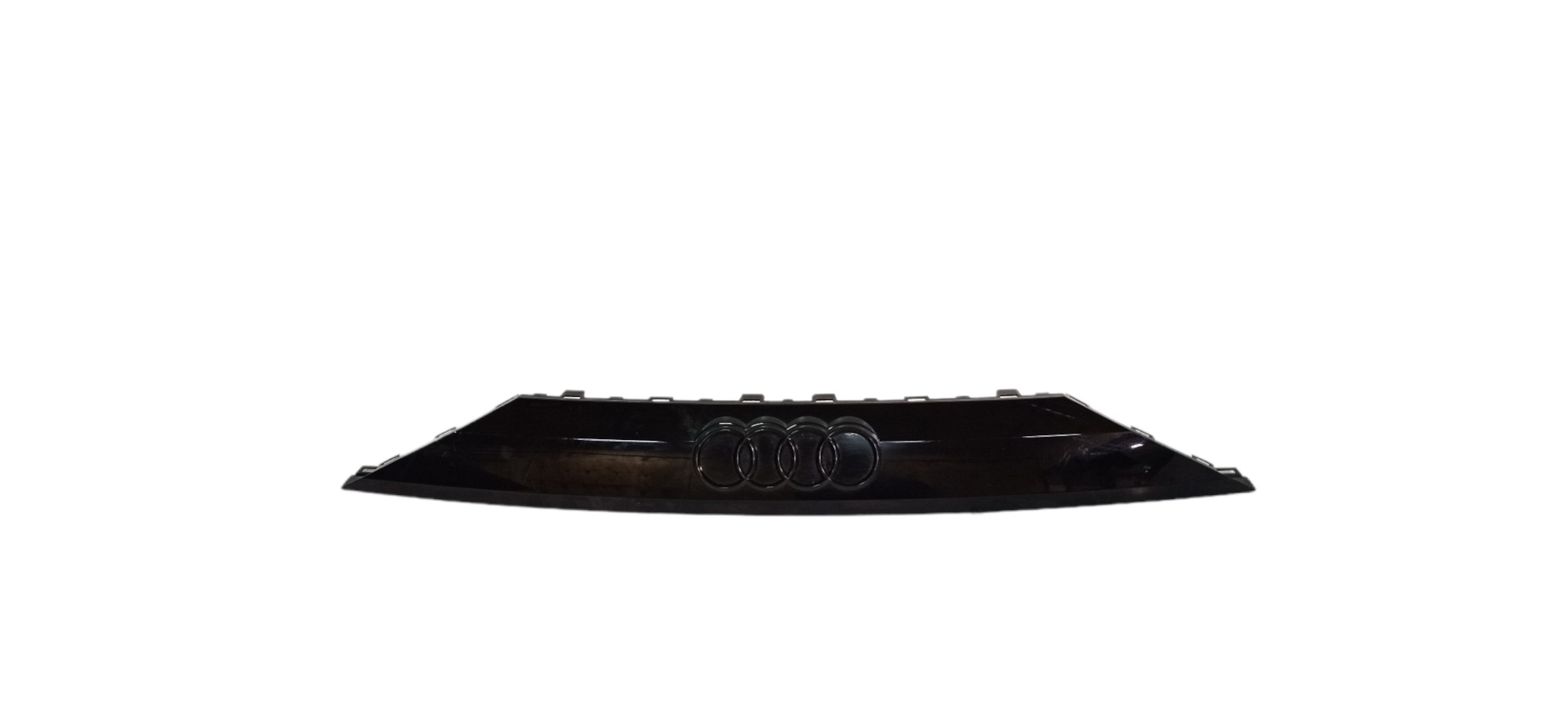Moldura Acabamento Tampa Traseira Porta Malas Audi Q8 2022 1