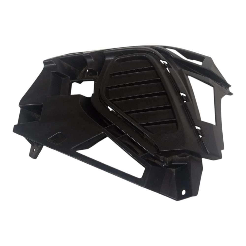 MOLDURA FAROL MILHA ESQUERDO SEM FURO VW NIVUS 2021 1