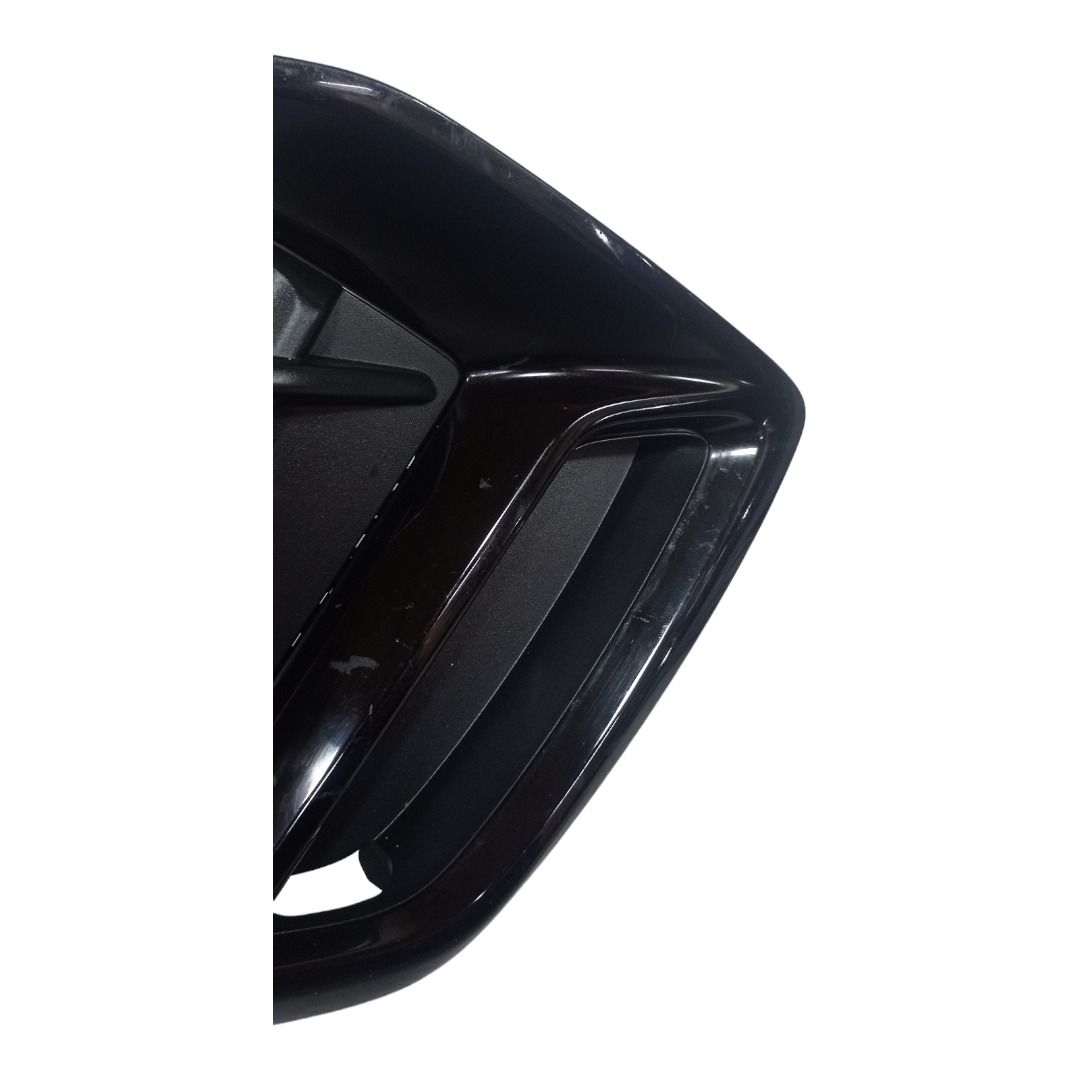 Moldura Farol De Milha Esquerdo Audi Q5 2021 A 2023 7
