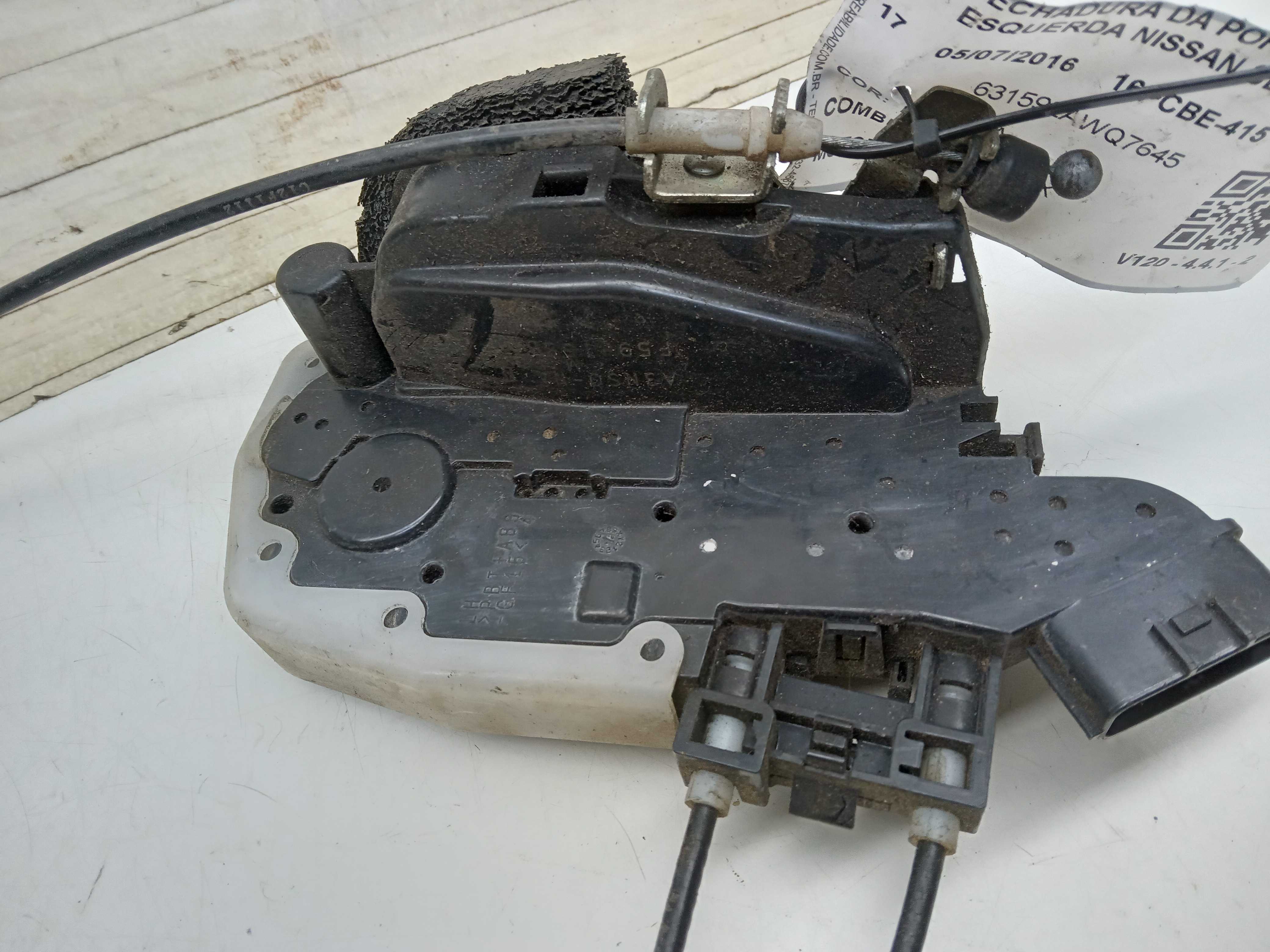 FECHADURA PORTA TRASEIRA LE NISSAN SENTRA 2013