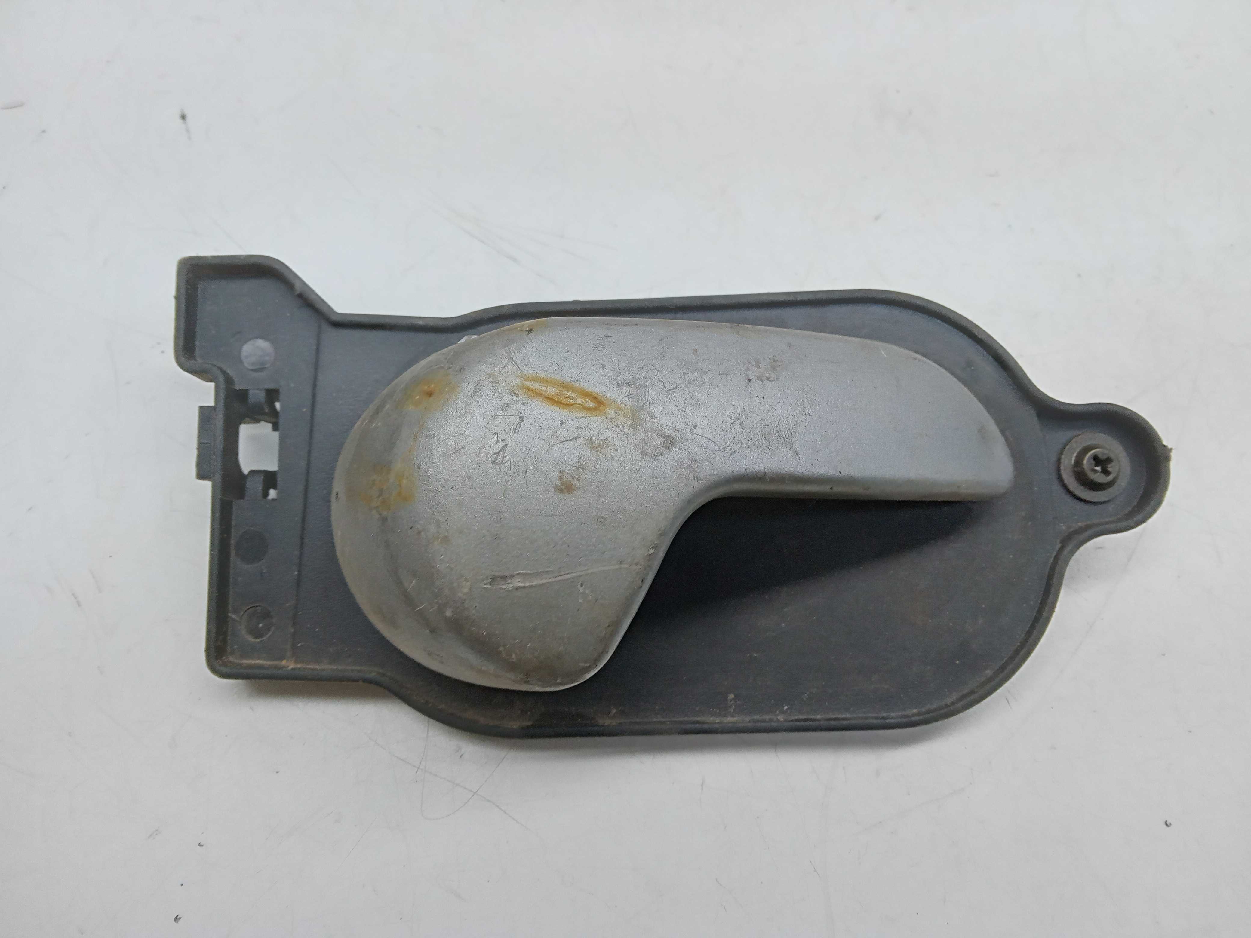 MAÇANETA INTERNA PORTA TRASEIRA LD FORD FIESTA 2005 1