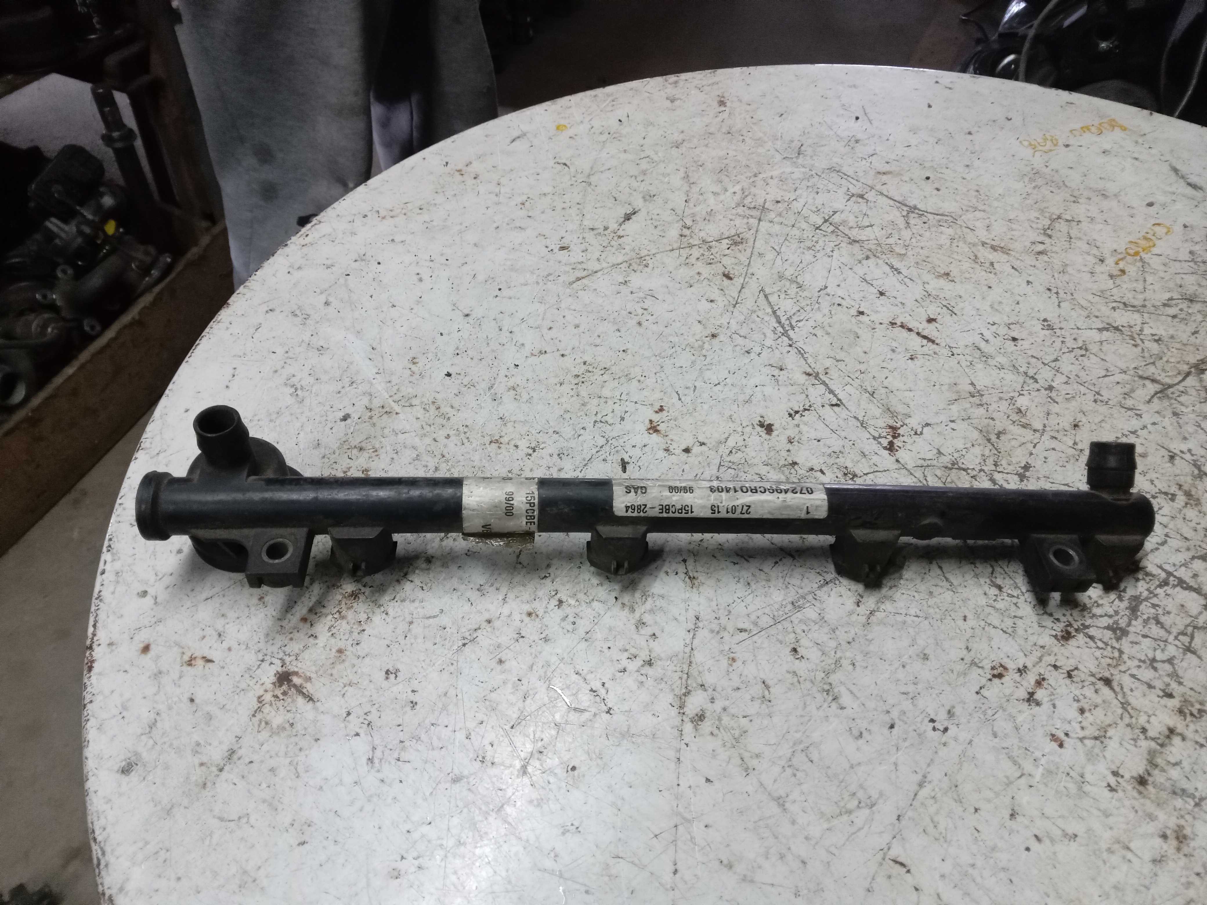 FLAUTA BICO INJEÇÃO RENAULT CLIO OU SCENIC 1