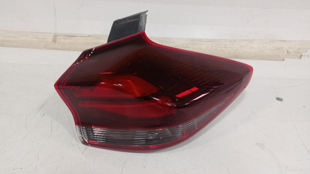 Lanterna Traseira Direita Sem Led Gm Tracker 2022 Recuperada Direito/passageiro Xxxx 6