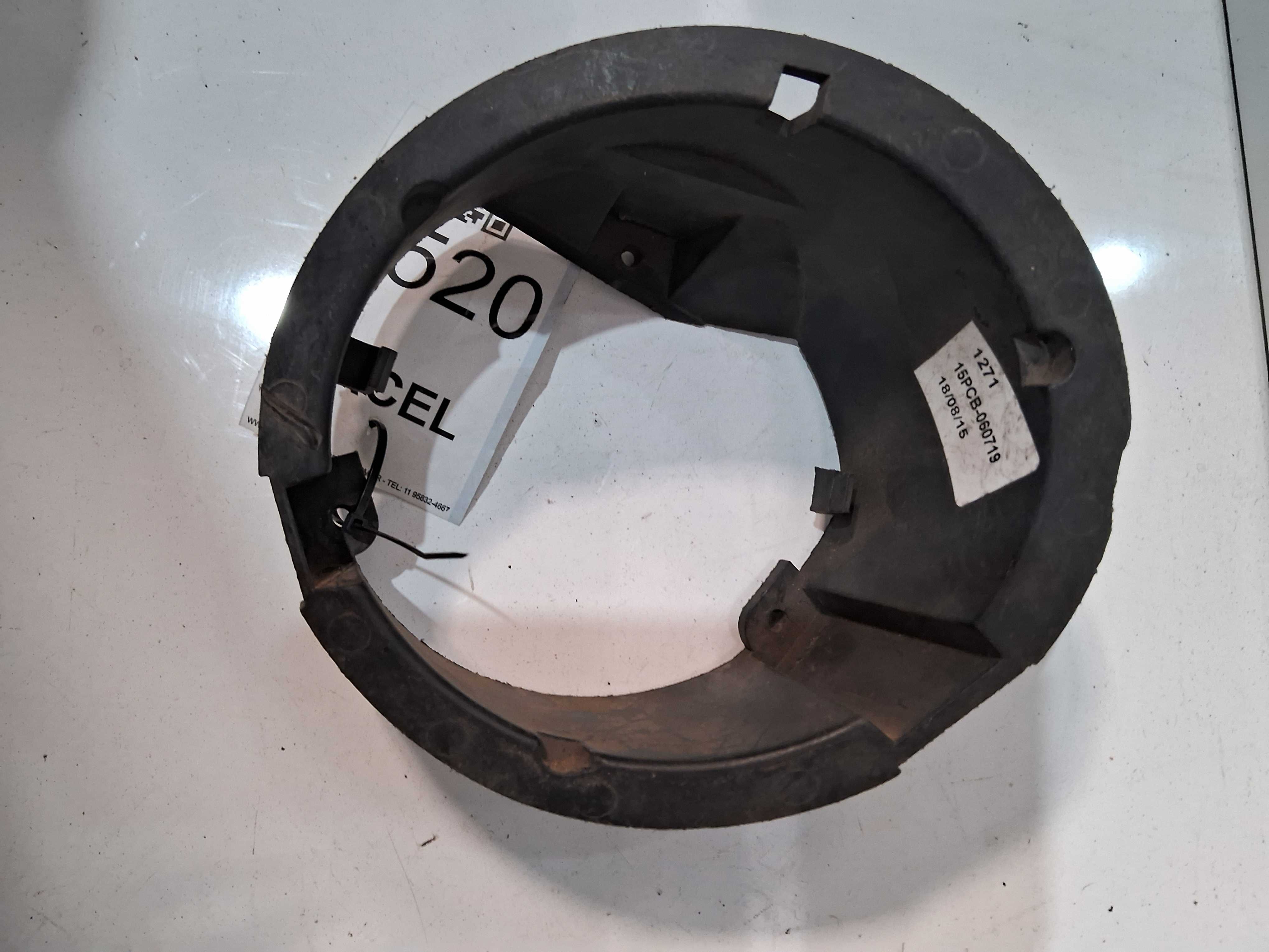 Suporte do farol de milha Renault Clio lado direito 2001