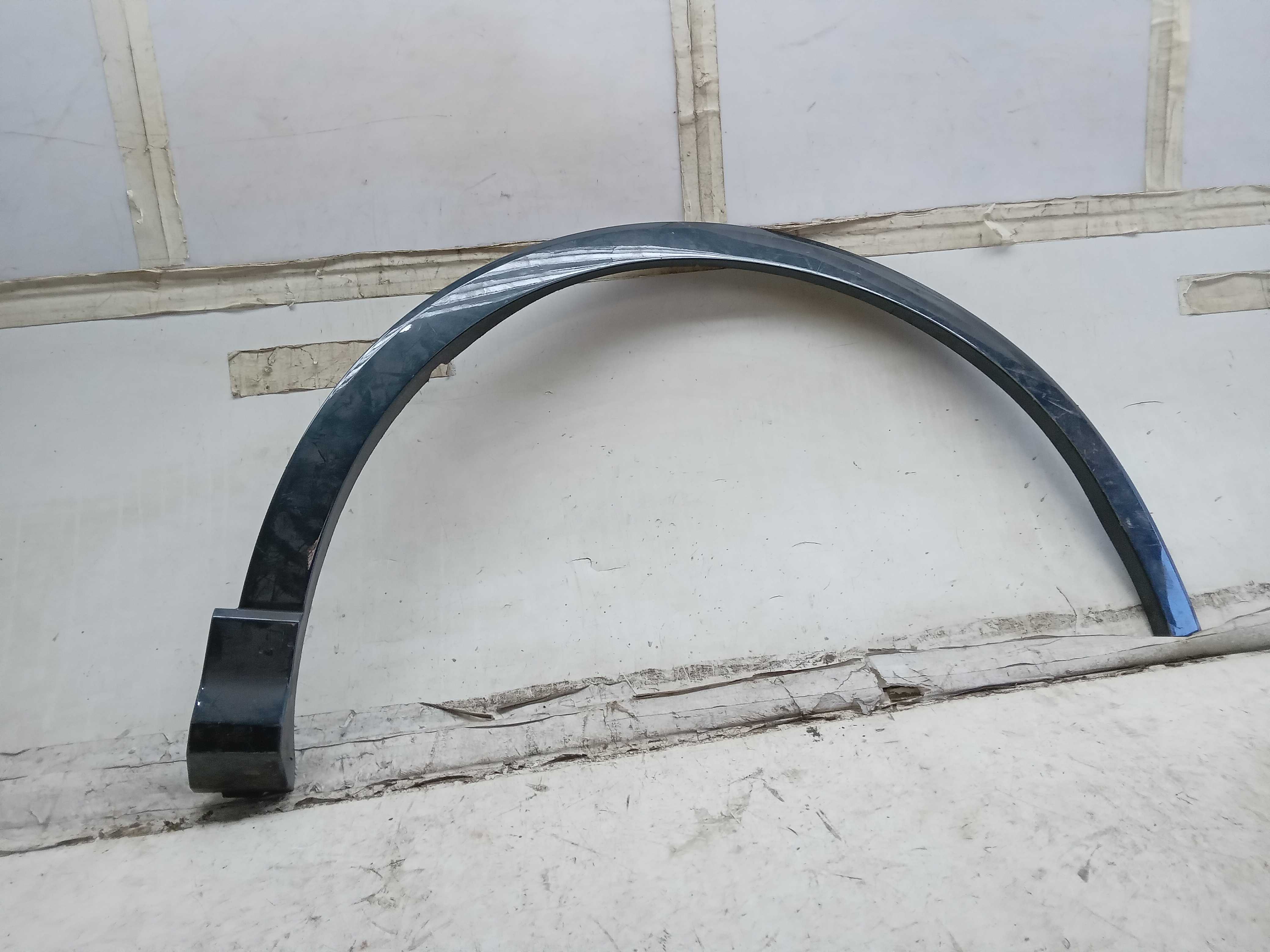 MOLDURA ALARGADOR PARALAMA  AUDI Q3 2022 1
