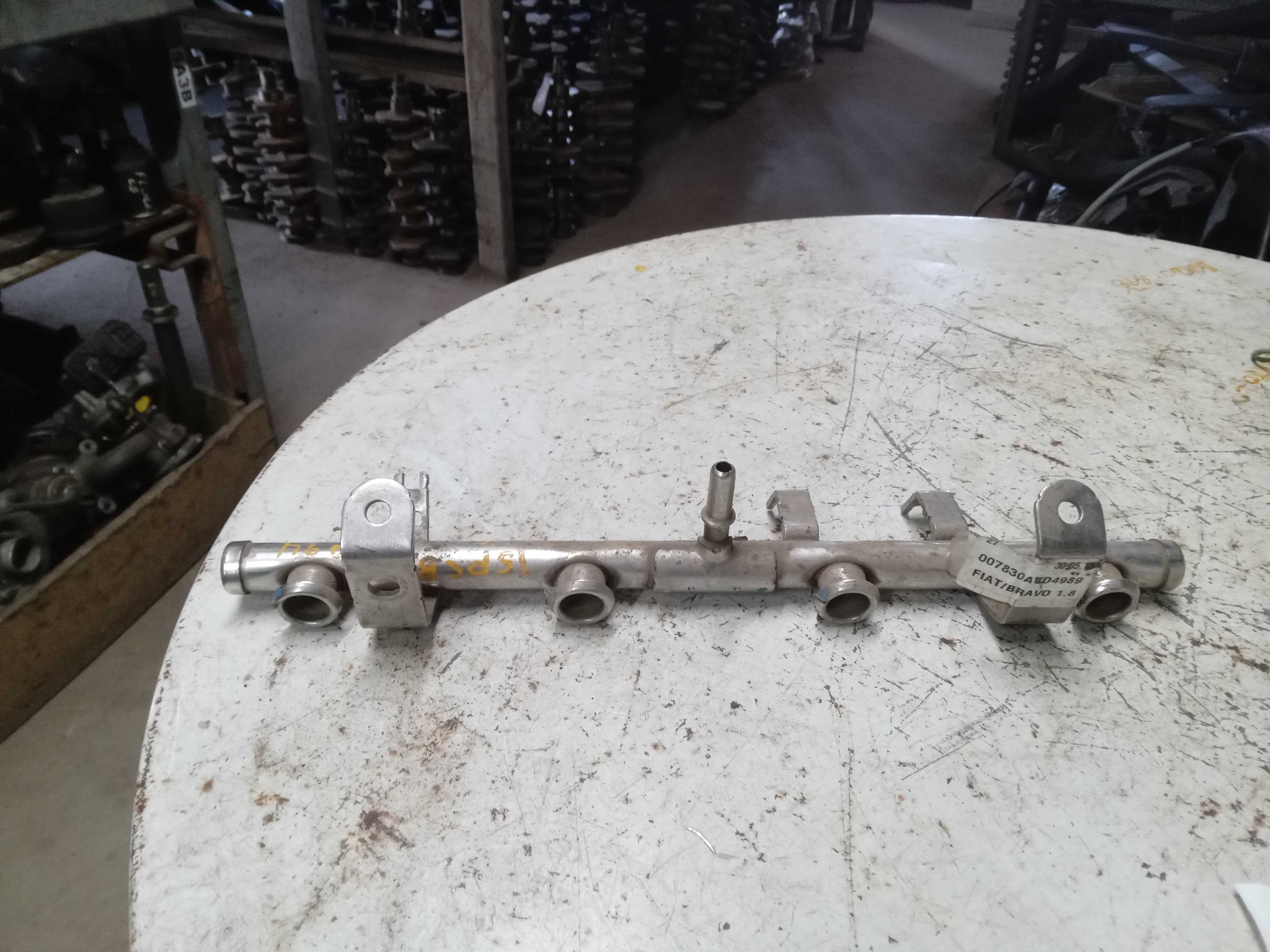 FLAUTA BICO INJEÇÃO FIAT PUNTO OU FIAT BRAVO 18 2011 a 2016 1