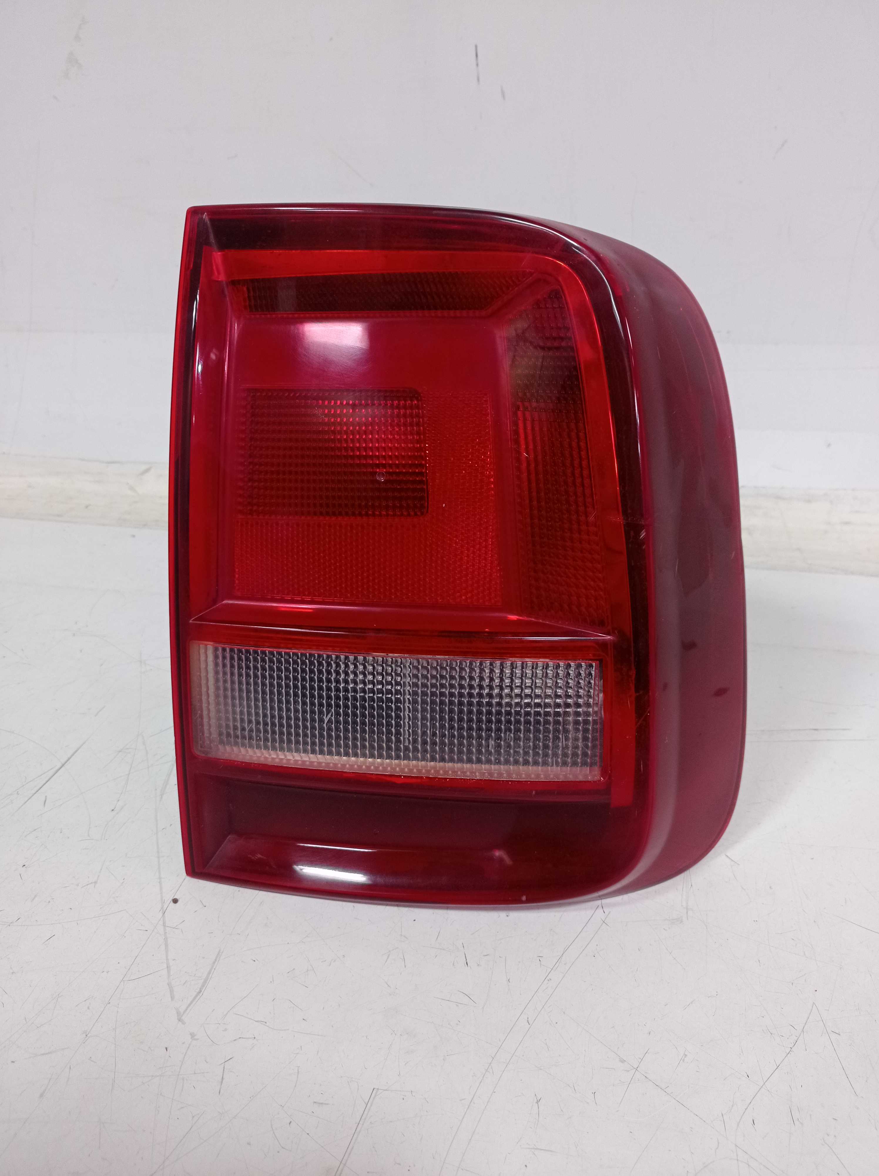 5U7945096G LANTERNA T DIREITA VW SAVEIRO ROBUST G5 G7 G8 REC