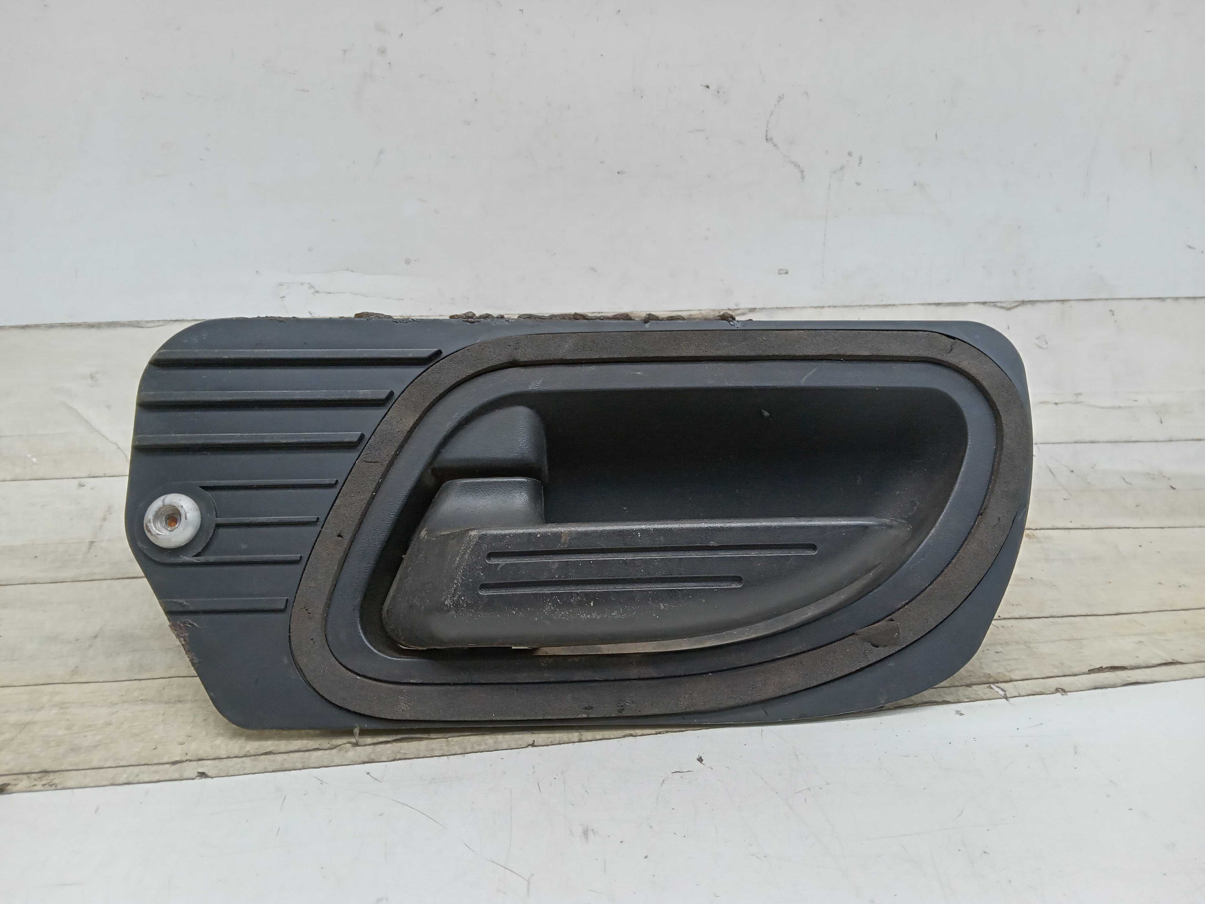MAÇANETA INTERNA TRASEIRA LD FORD RANGER 2010 1