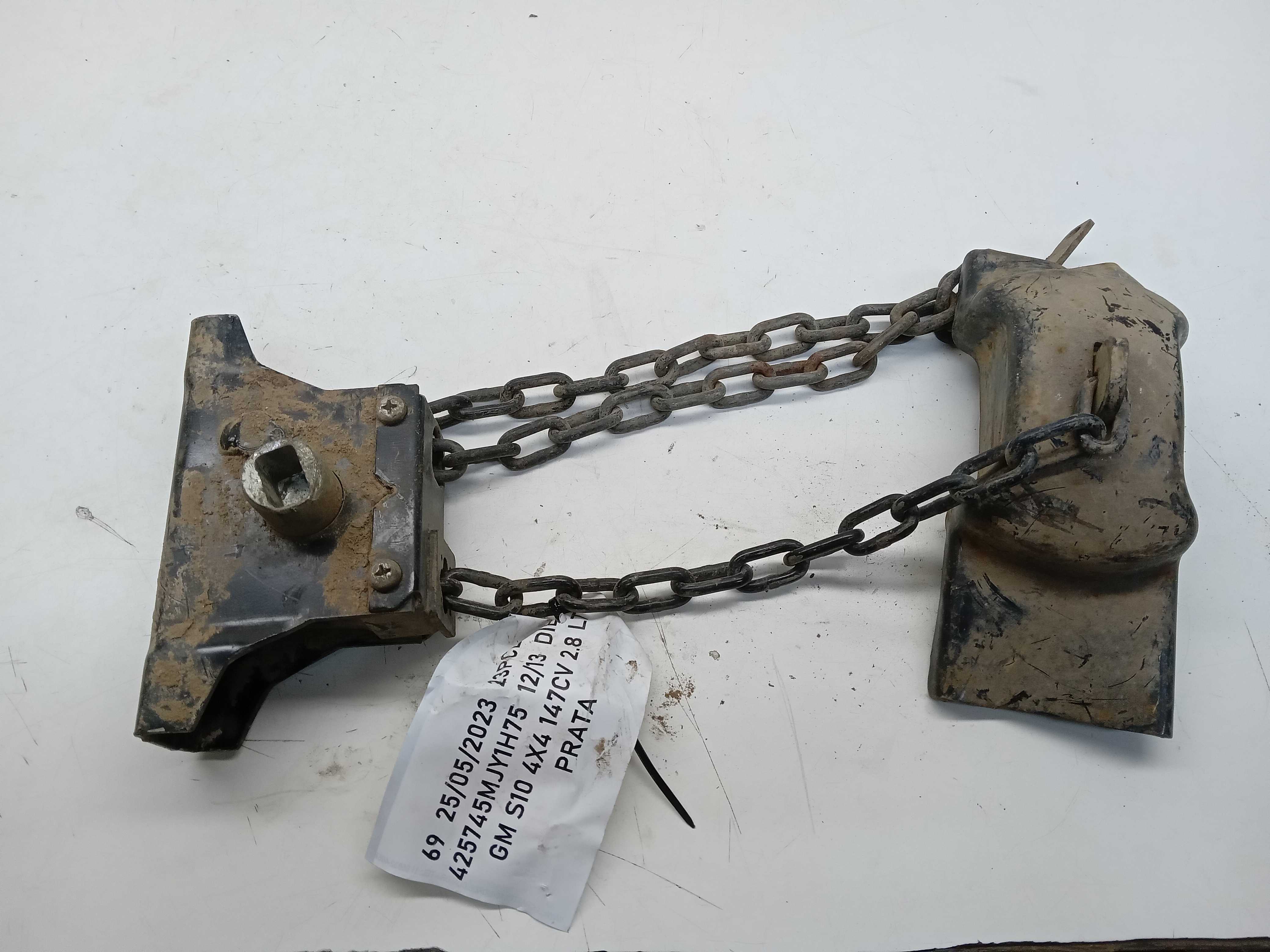 SUPORTE CORRENTE ESTEPE GM S10 2013 1