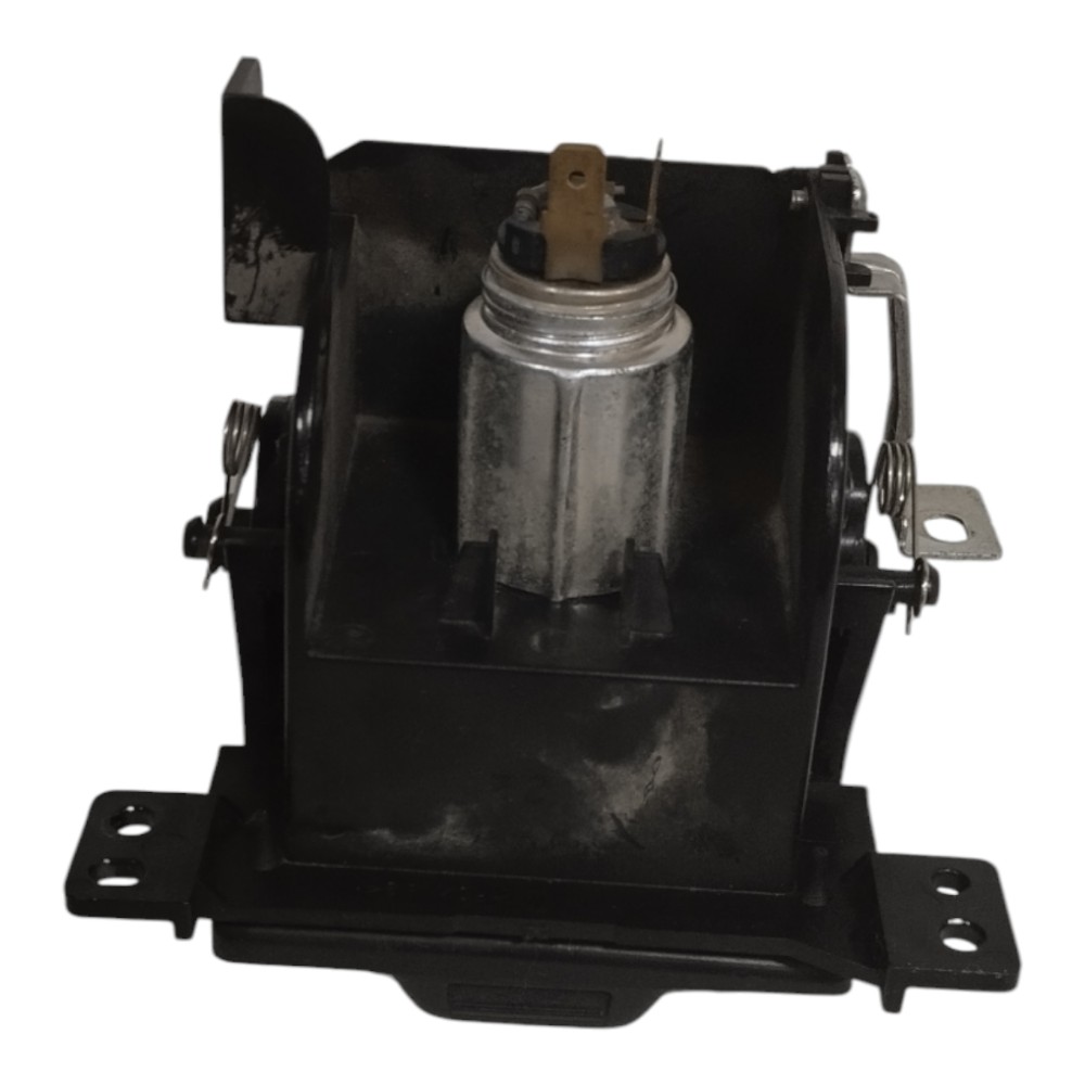 Porta Tomada 12v Mitsubishi Pajero Hpe 2016 4