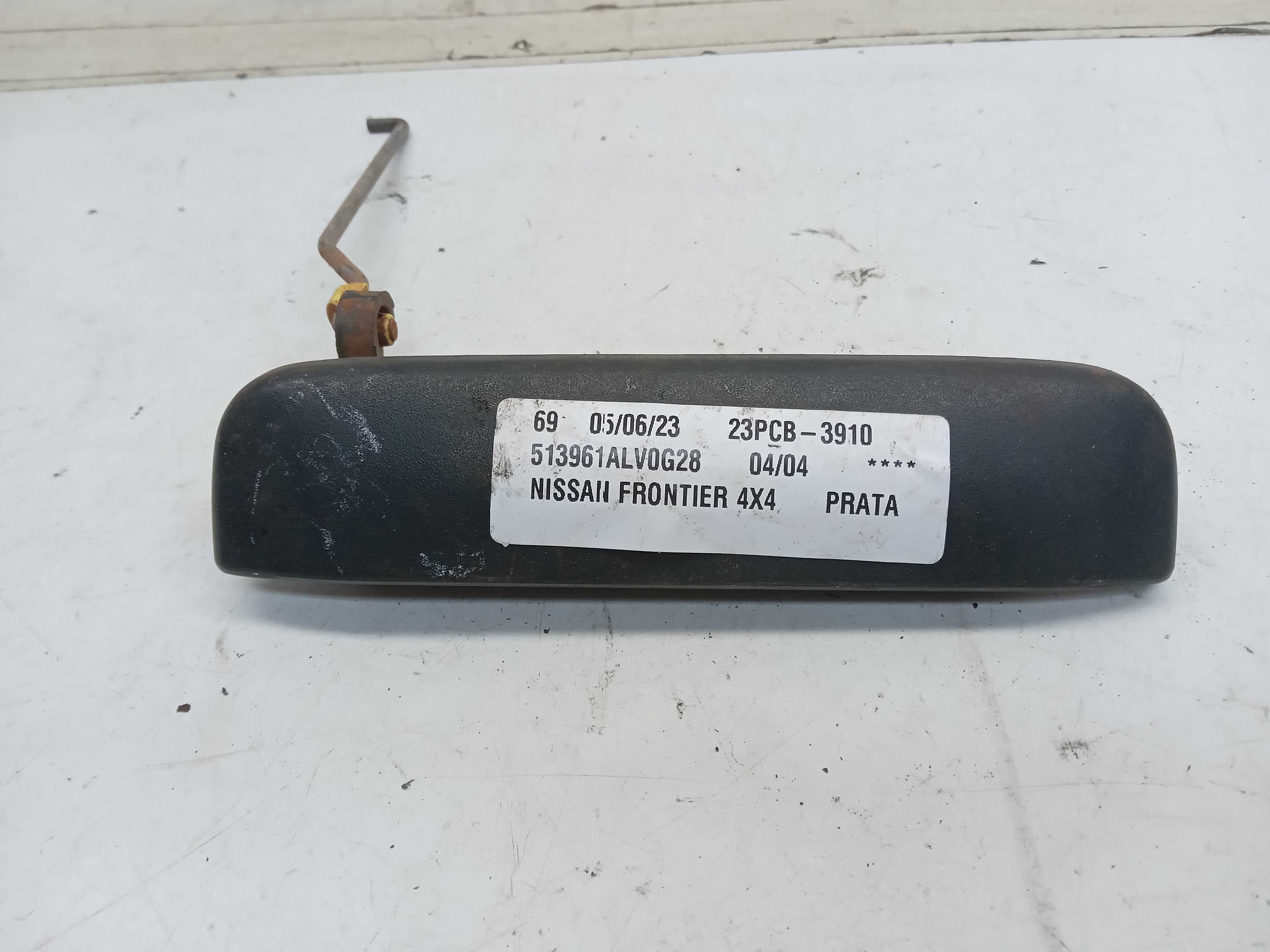 MAÇANETA EXTERNA PORTA DIANTEIRA LD NISSAN FRONTIER 2004 1