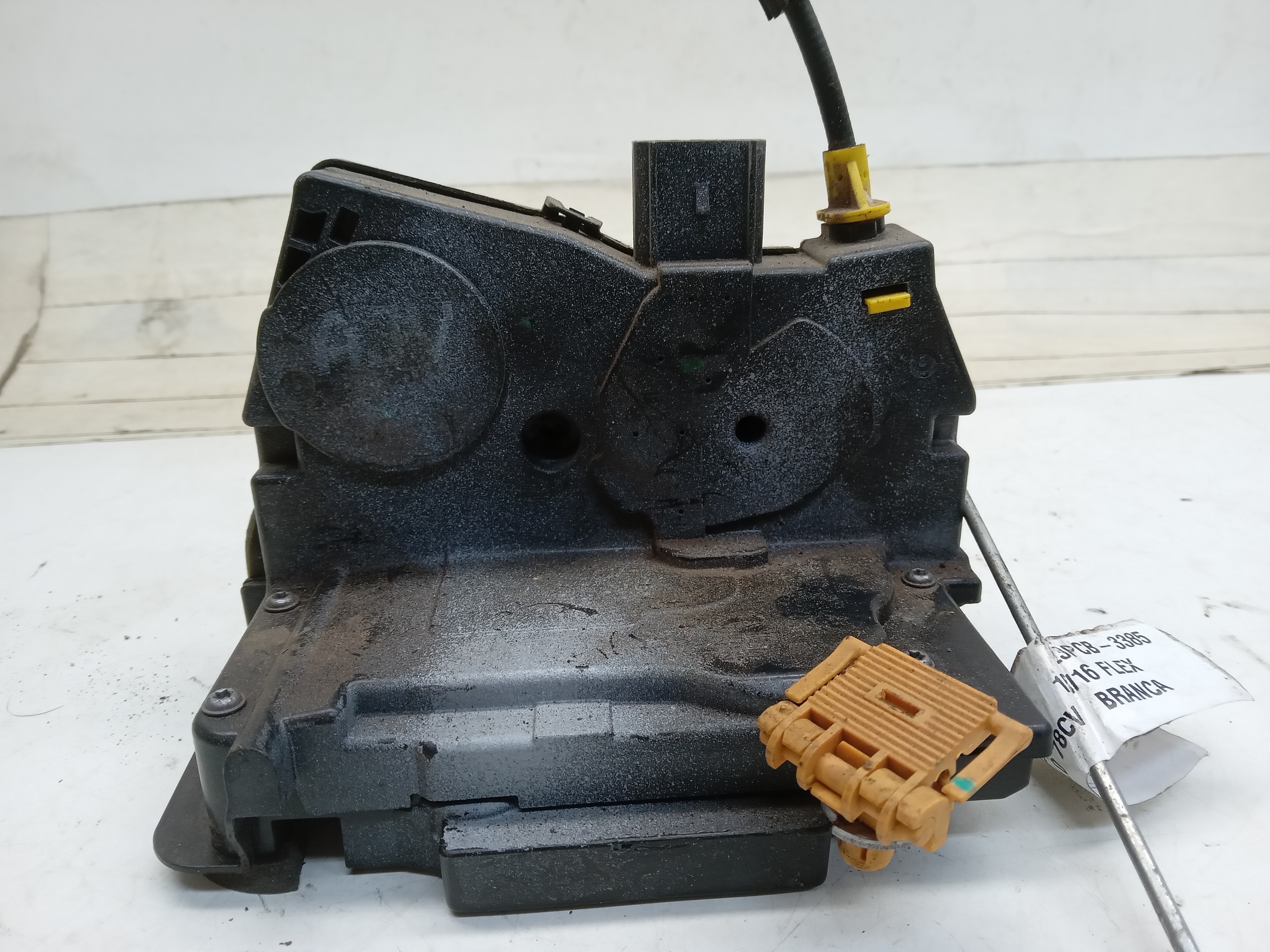 FECHADURA PORTA TRASEIRA LD CHEVROLET ONIX 2016 3