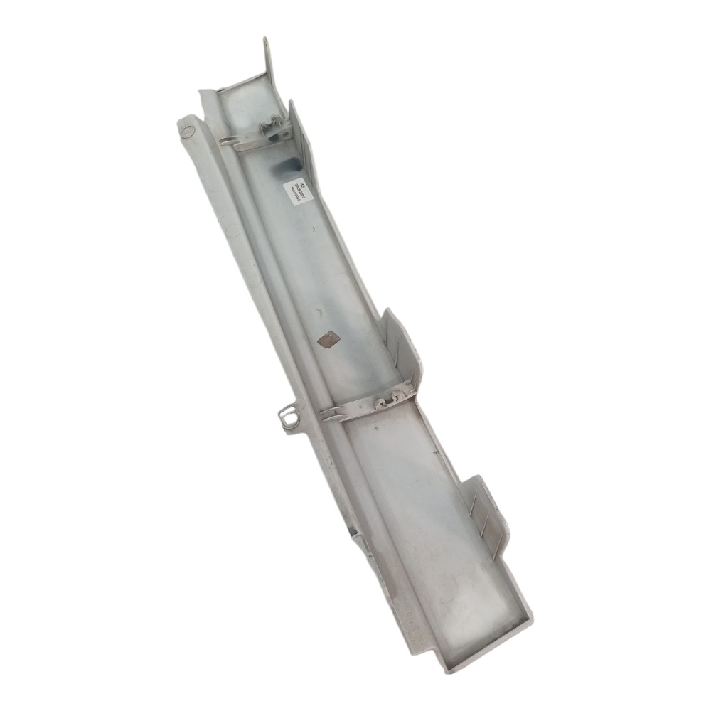 Moldura Cabine Dianteira Direita Mercedes Benz Actros Mp4 4
