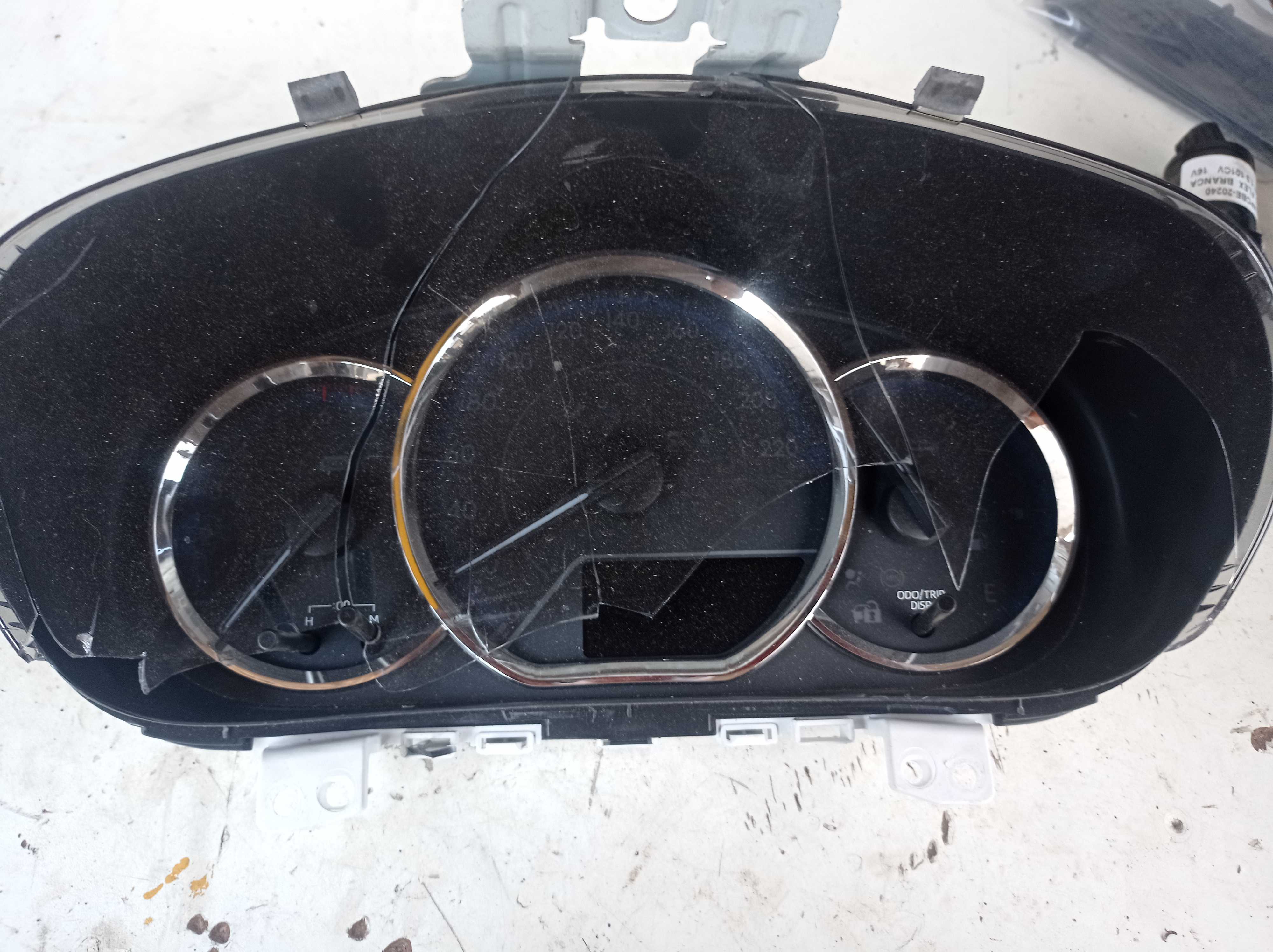 Painel instrumentos para recuperacao Yaris 2018 1