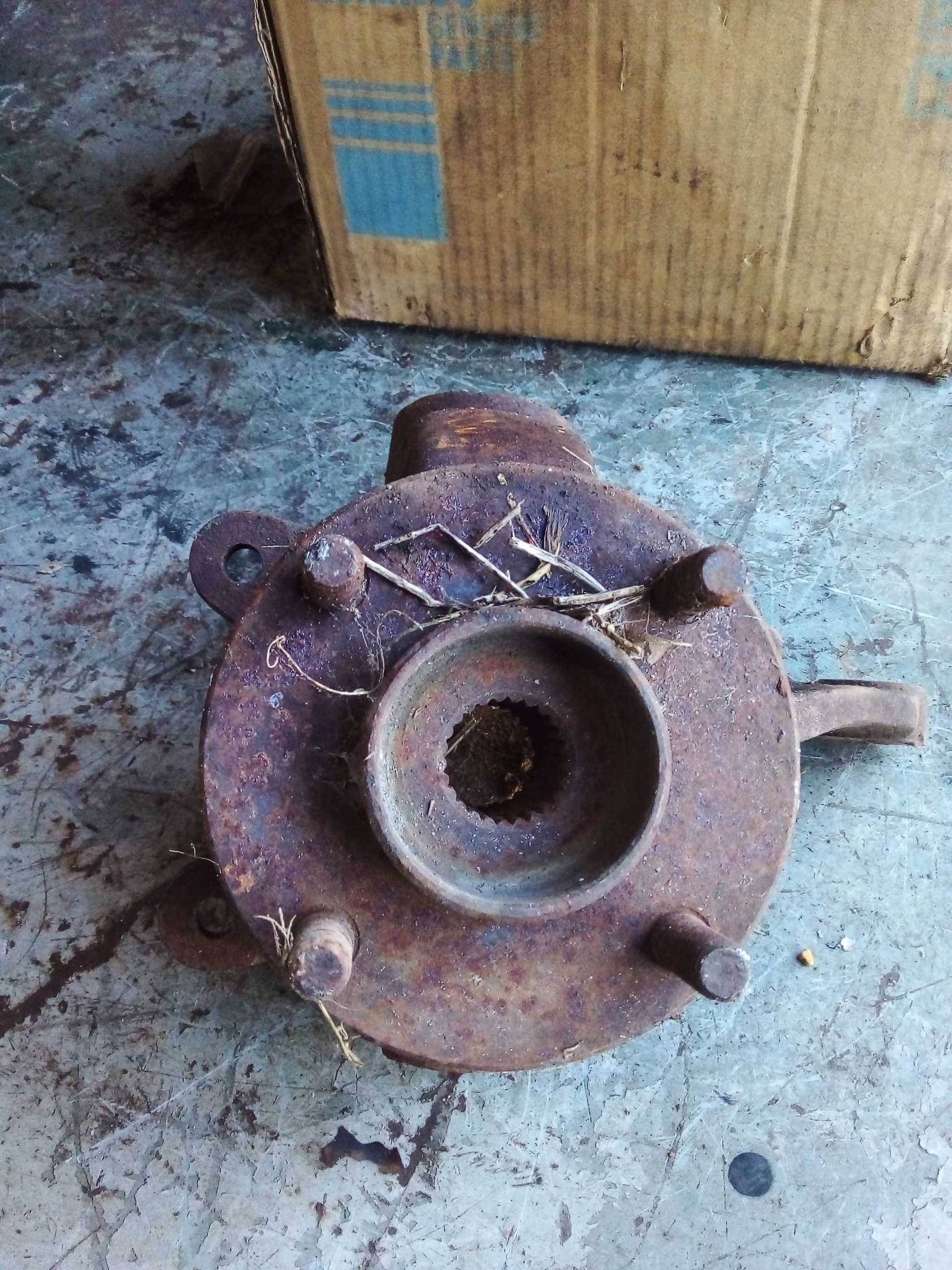 CUBO MONTANTE DIANTEIRO ESQUERDO FORD KA 2000 2