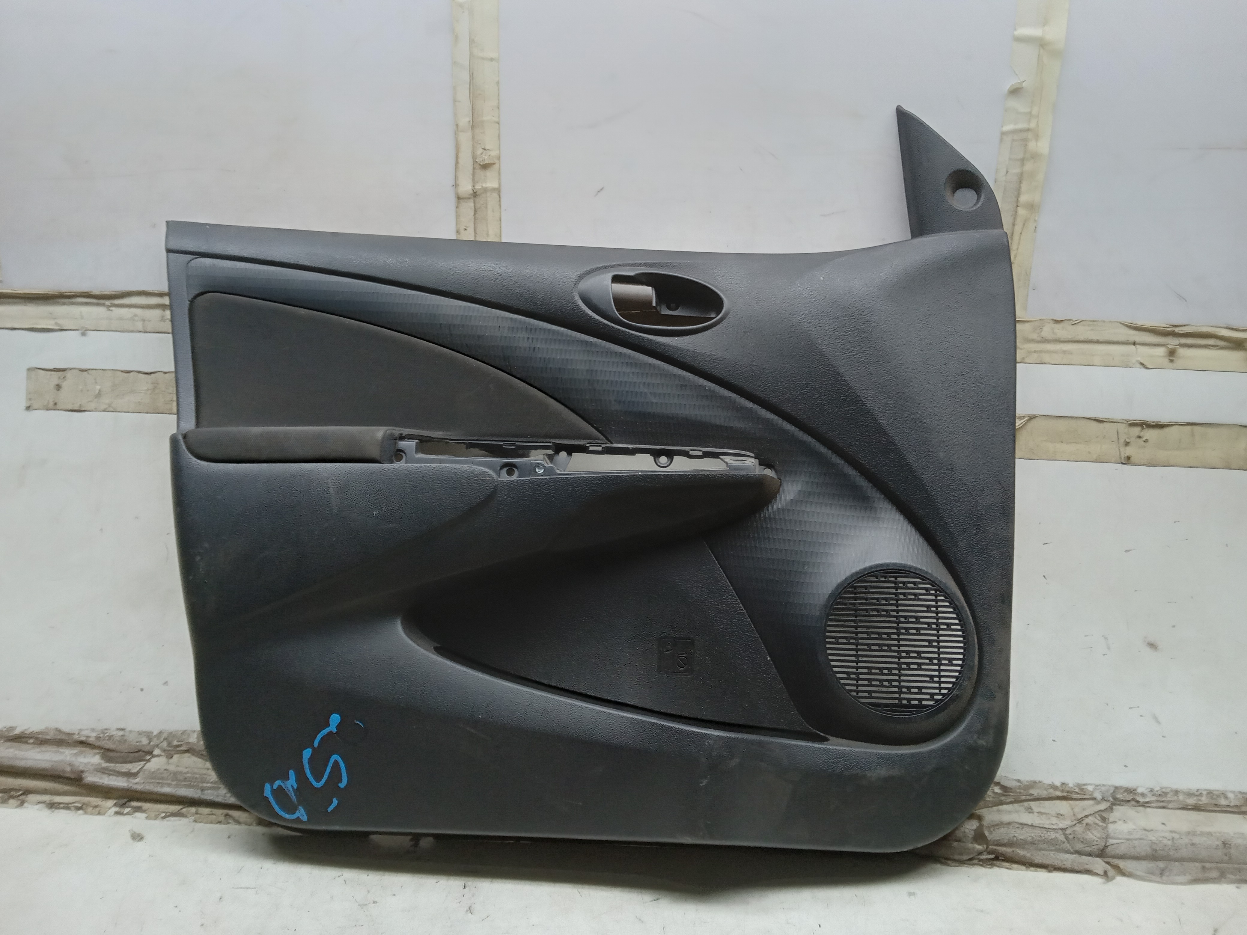 FORRO PORTA DIANTEIRO LE TOYOTA ETIOS 2015 1