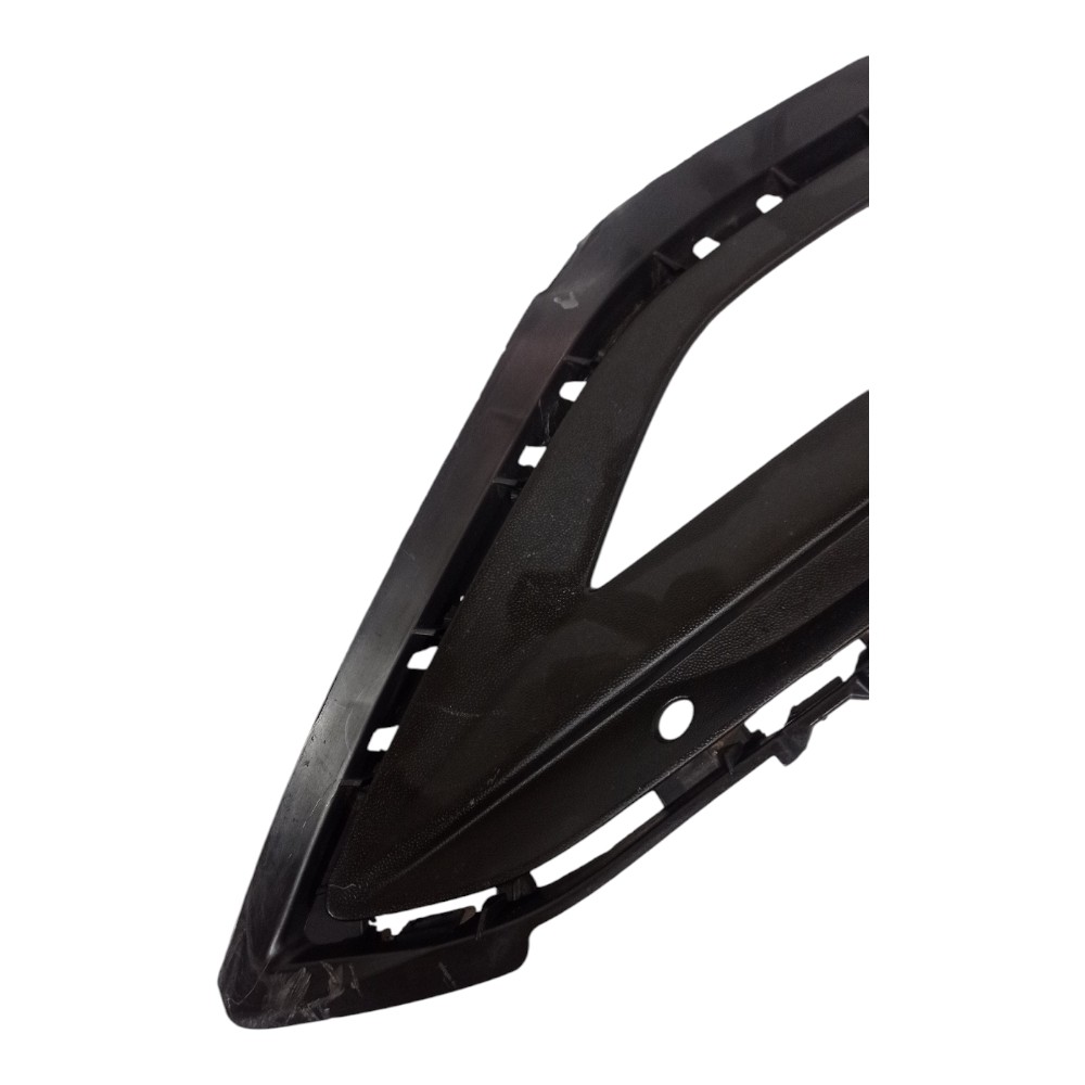 Moldura Farol Milha Direito Vw Jetta Tsi 2019 A 2021 3