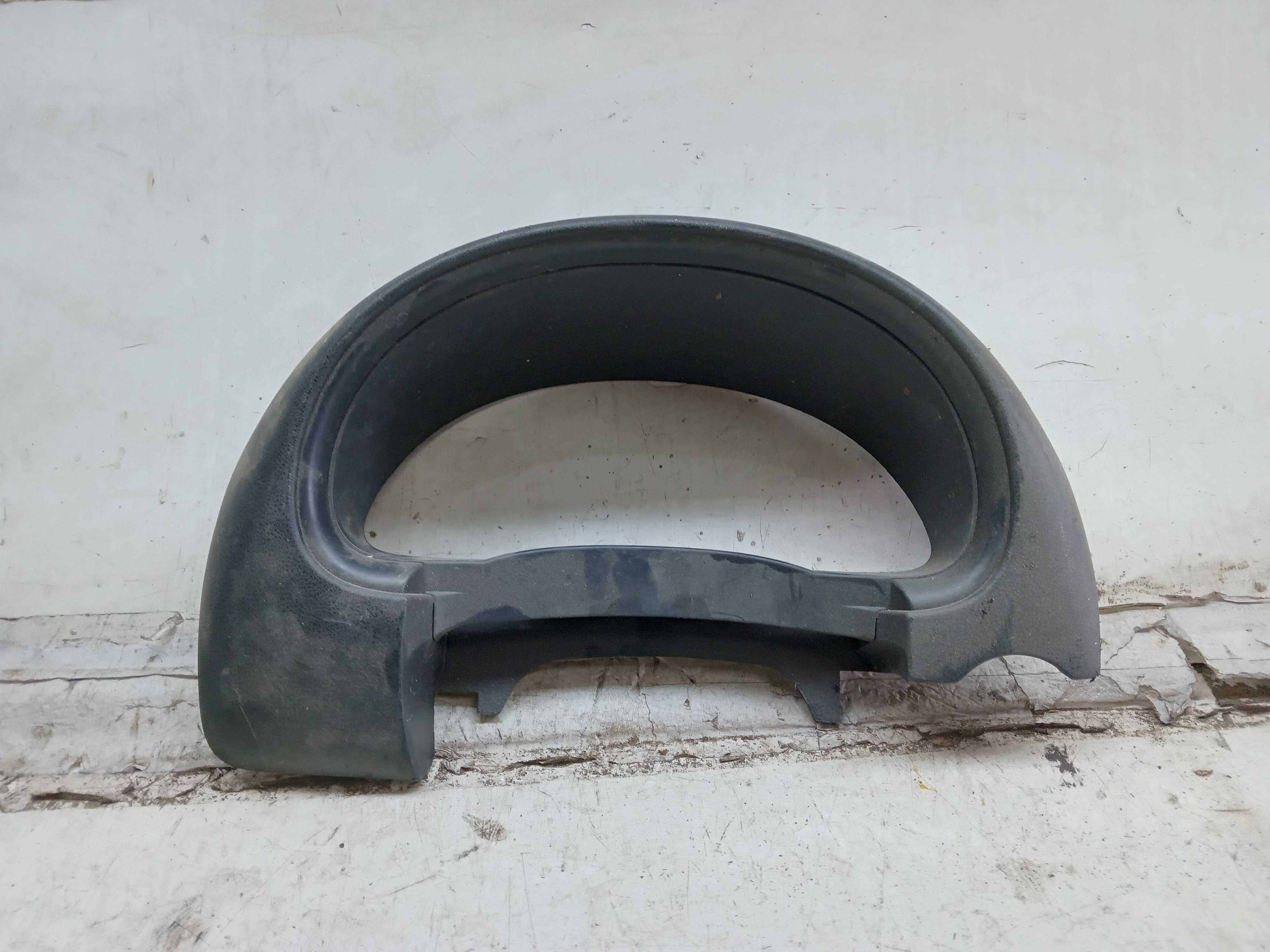 MOLDURA PAINEL INSTRUMENTOS NISSAN MARCH 2018