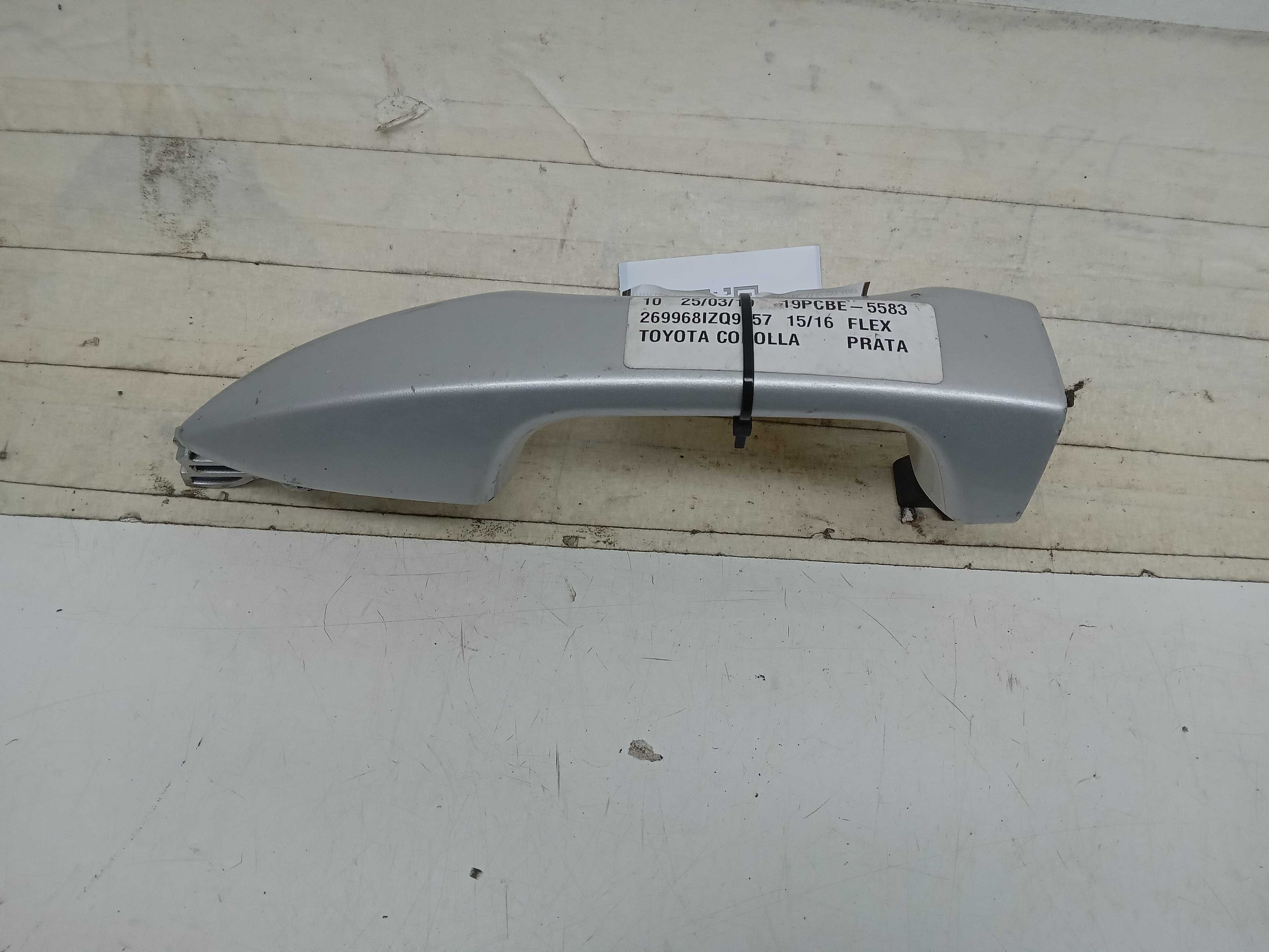 MAÇANETA EXTERNA PORTA DIANTEIRA LE TOYOTA COROLLA  2015 1