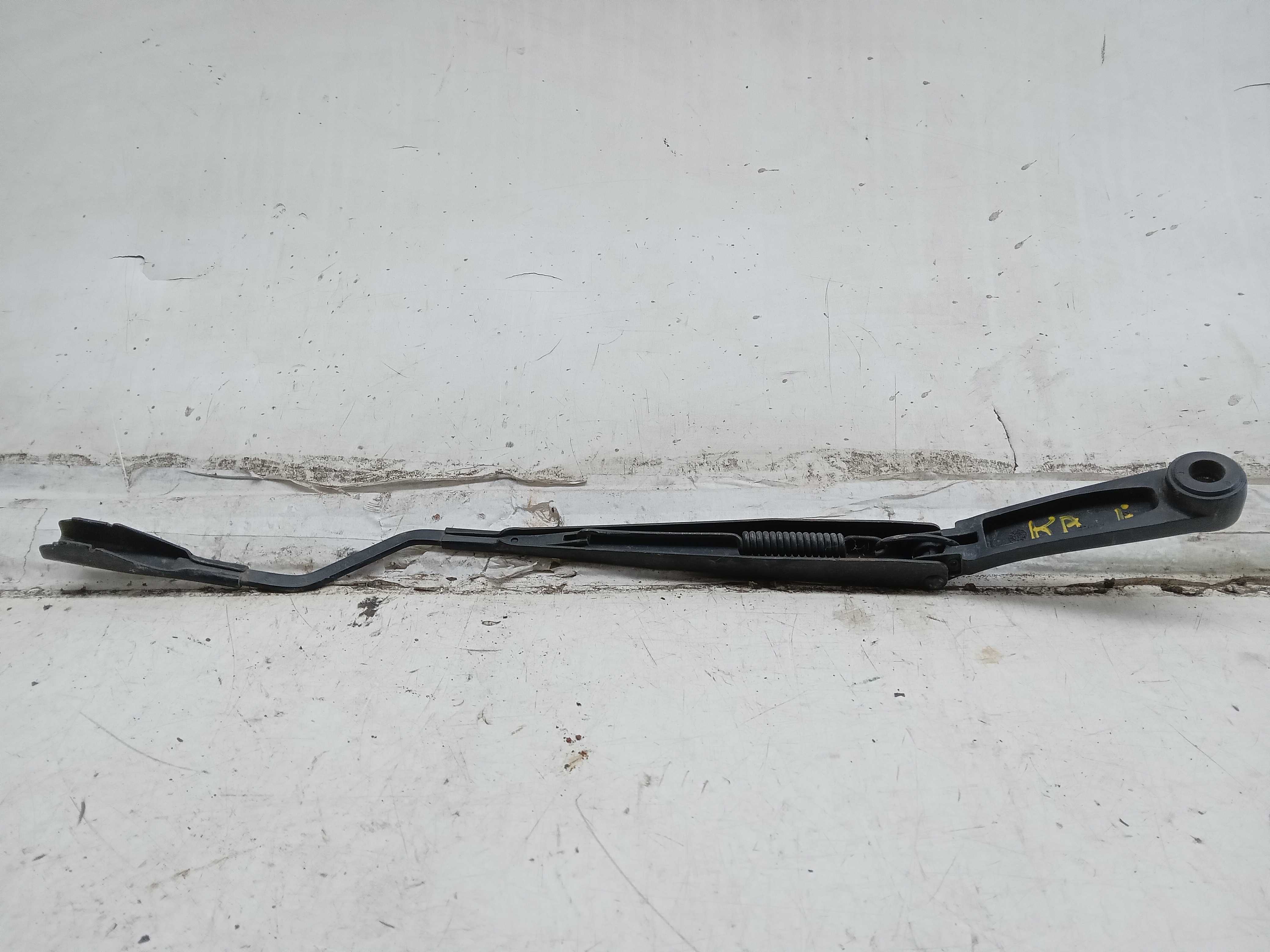 HASTE BRAÇO LIMPADOR PARABRISA TRASEIRO LE FORD KA 1